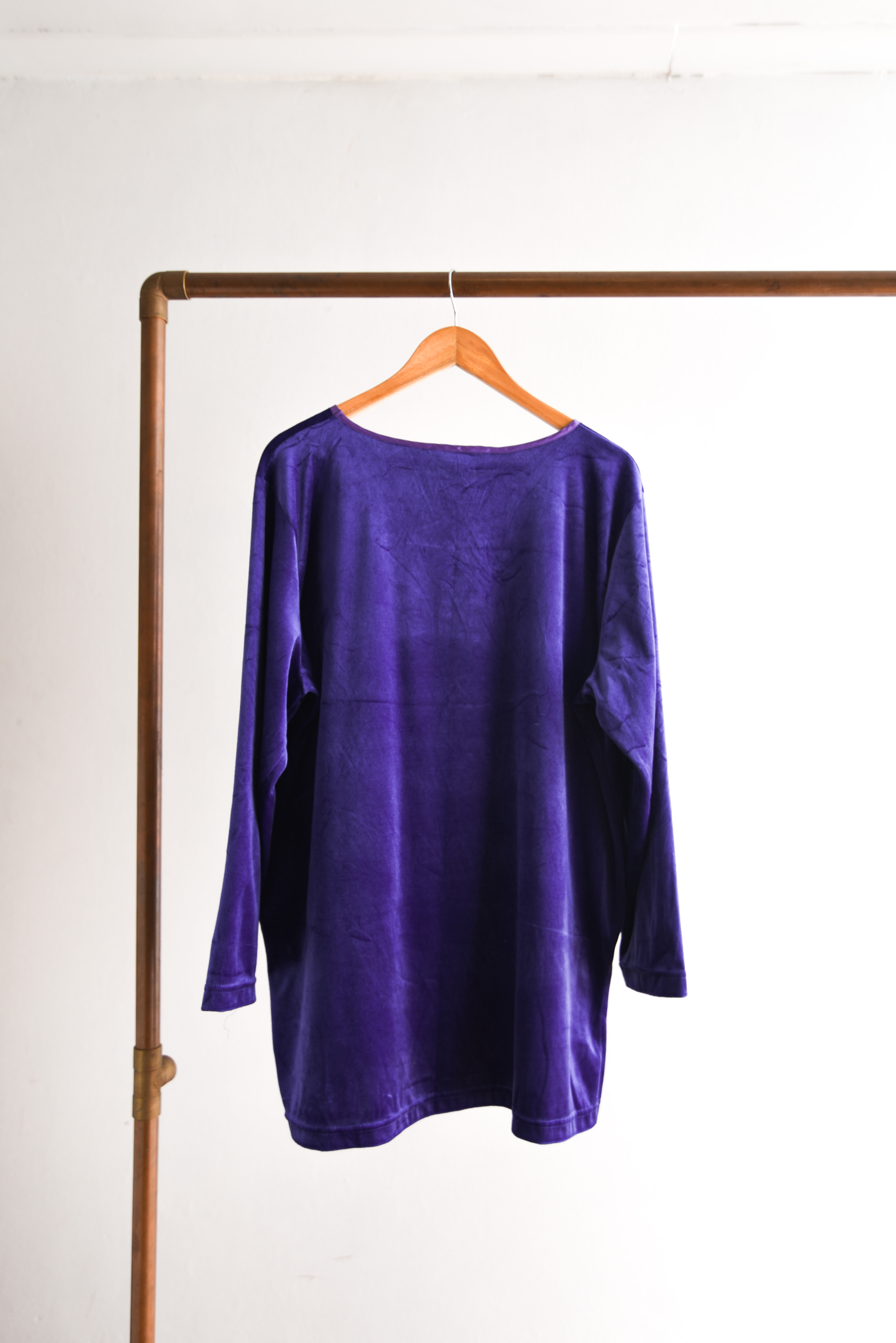 Polerón purple plush botones