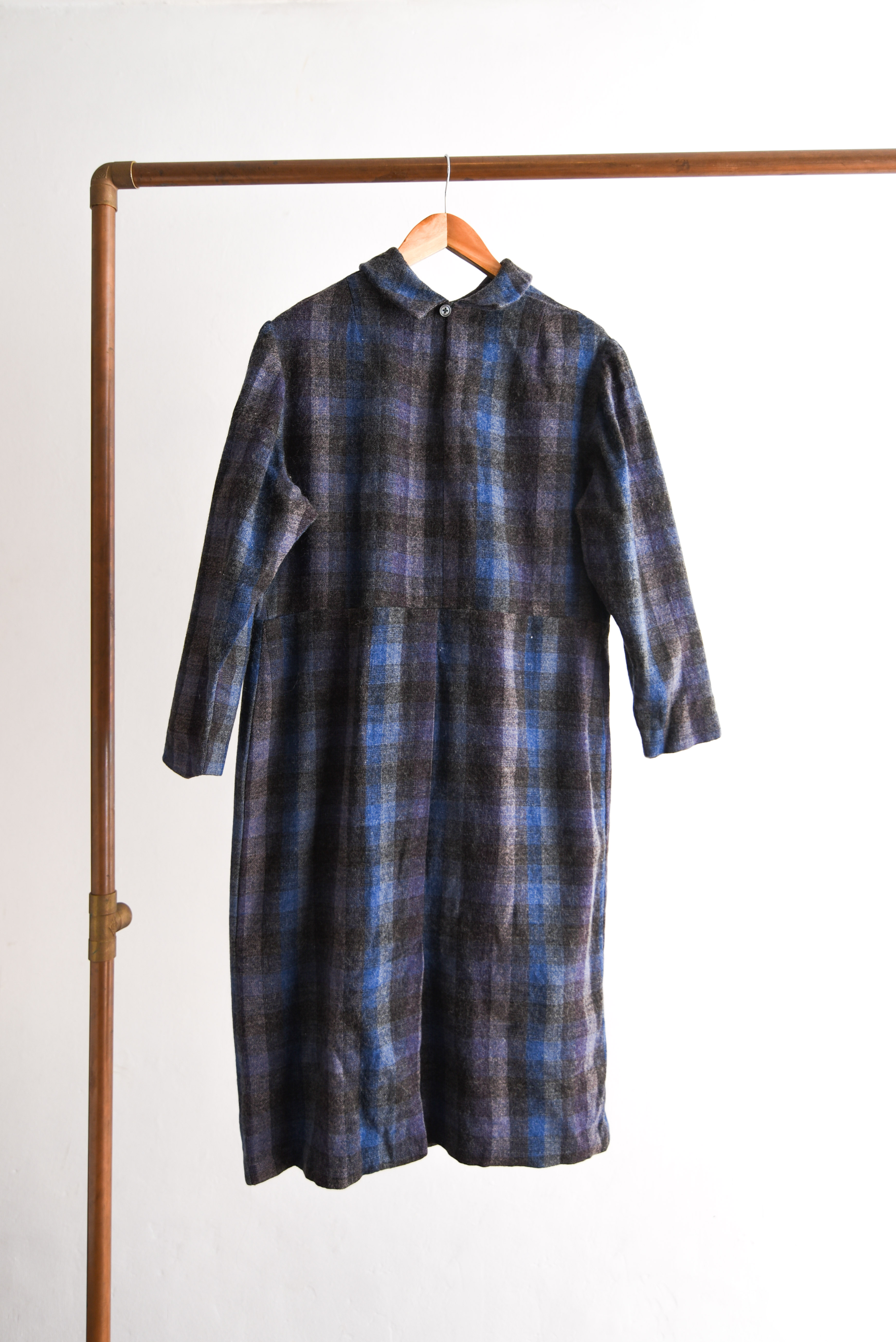 Vestido invernal azul y gris lanilla