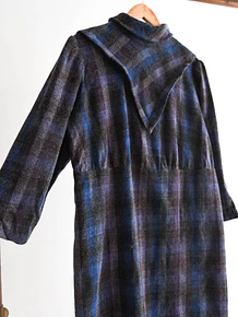Vestido invernal azul y gris lanilla