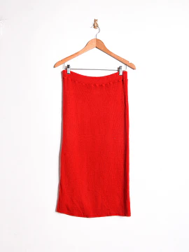 Falda vintage roja tejida