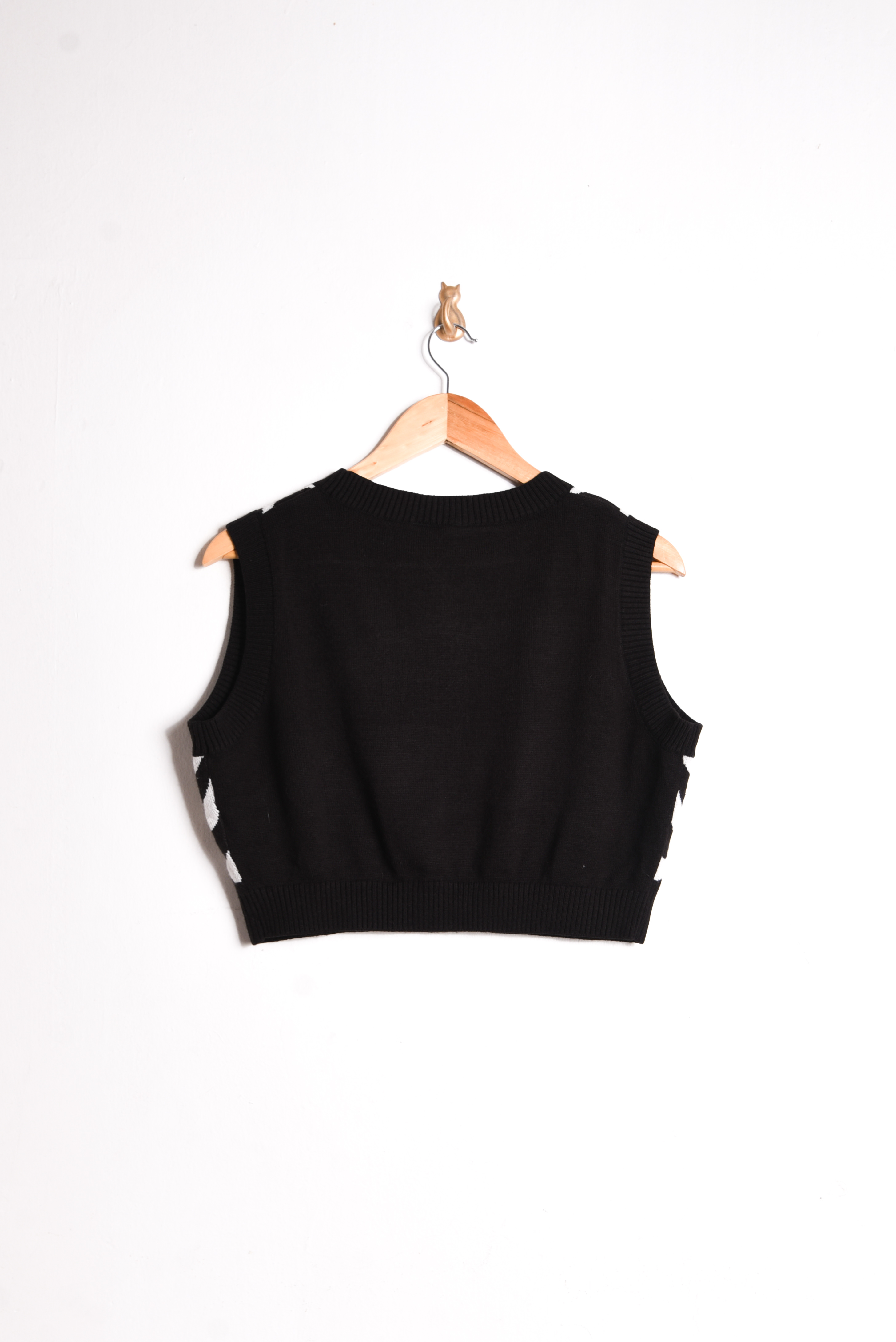 Sweater vest negro wavy