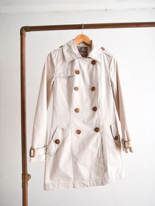 Trench gris perla botones