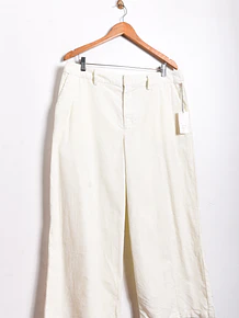 Pantalón wide leg cotelé marfil