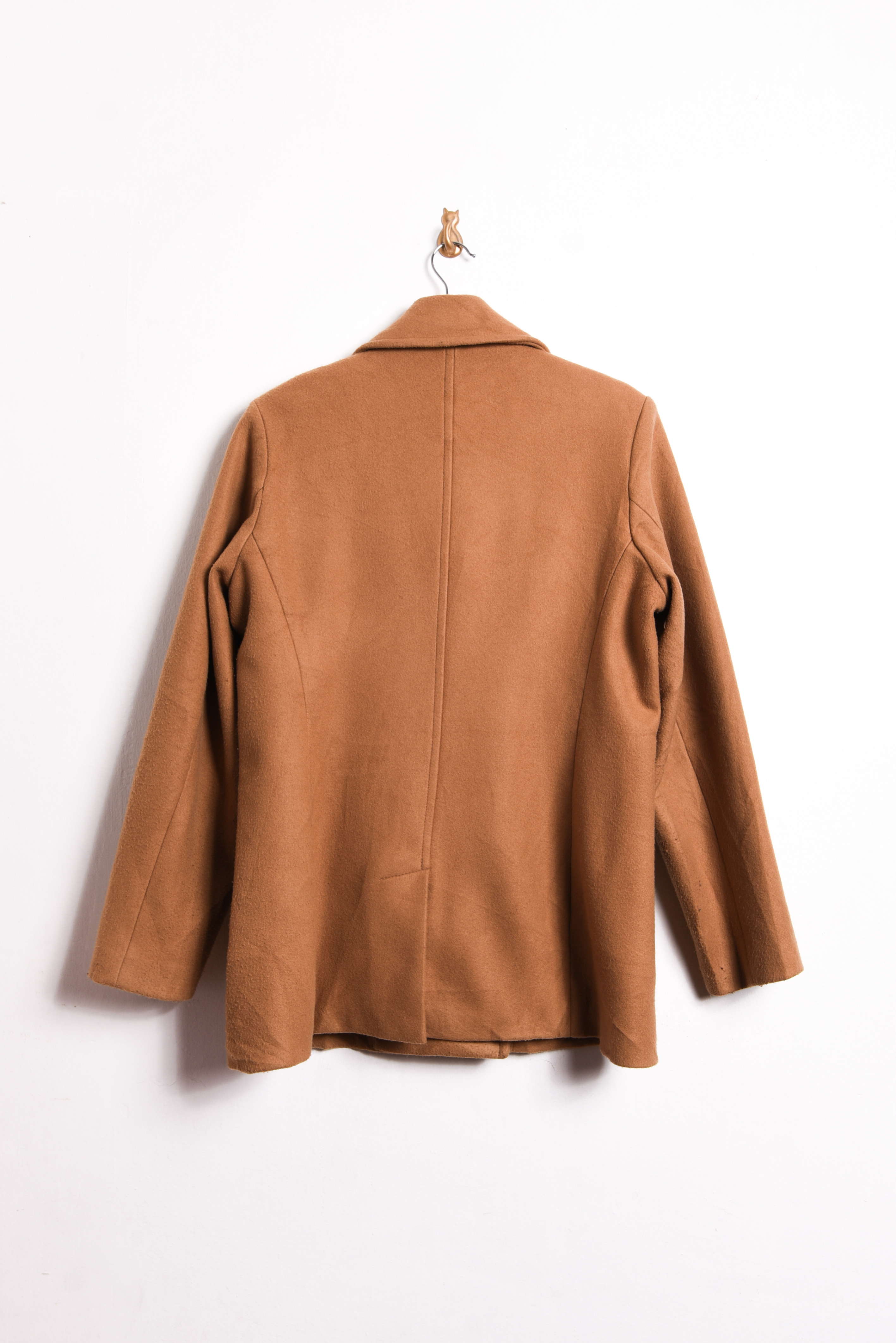Abrigo camel botones