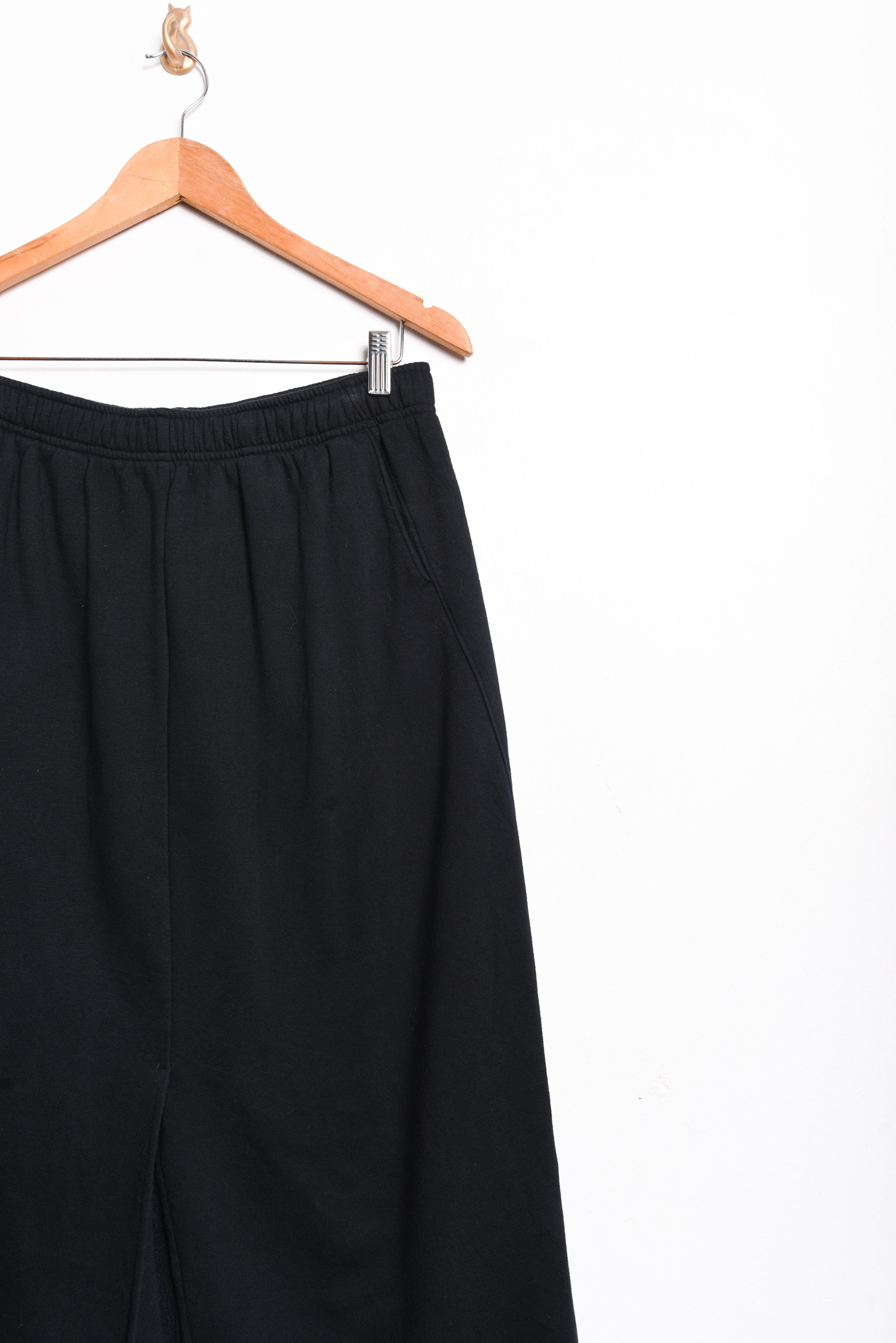 Maxi falda negra sporty