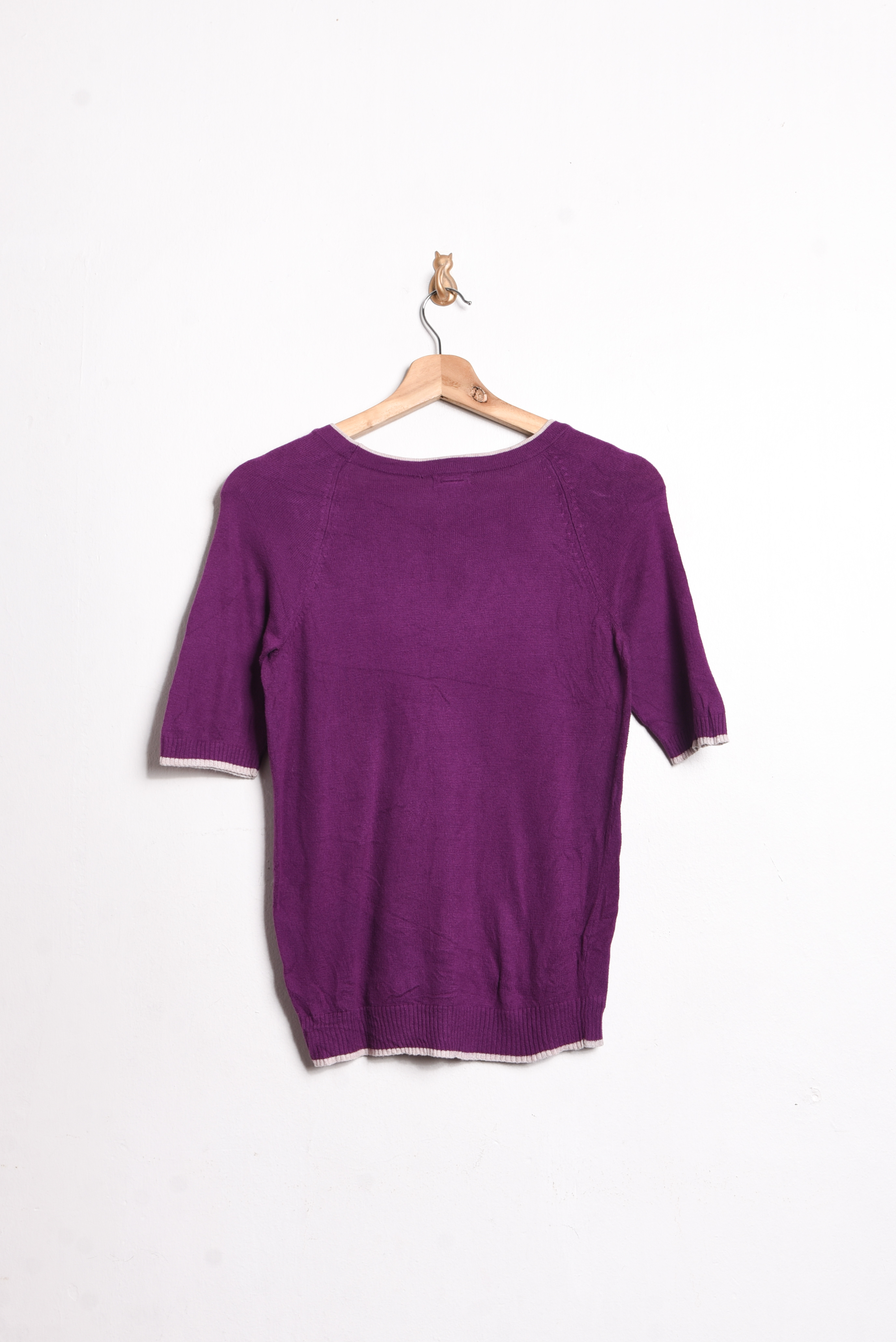 Top purple Delia's