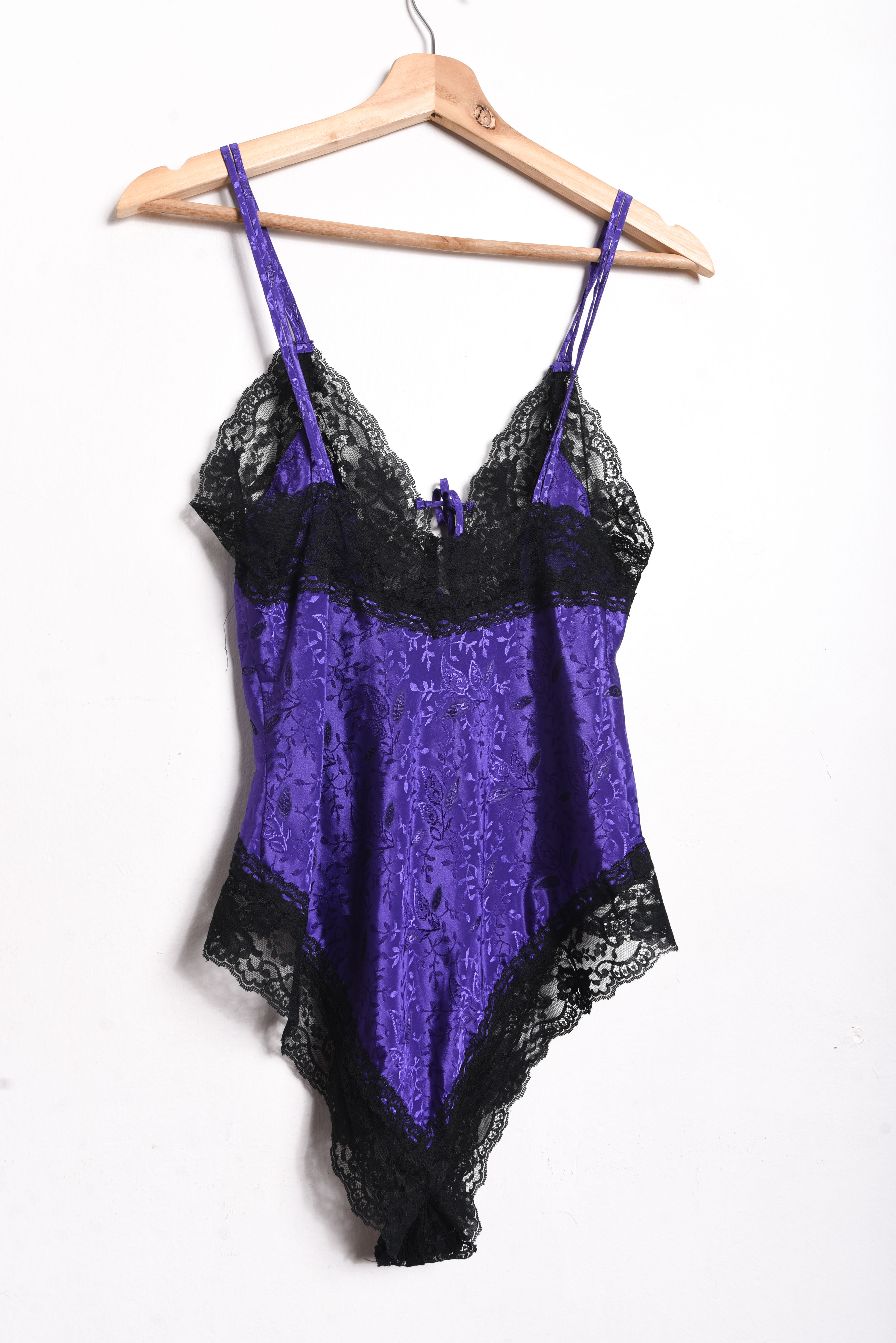 Body lencero 80s purple lazitos