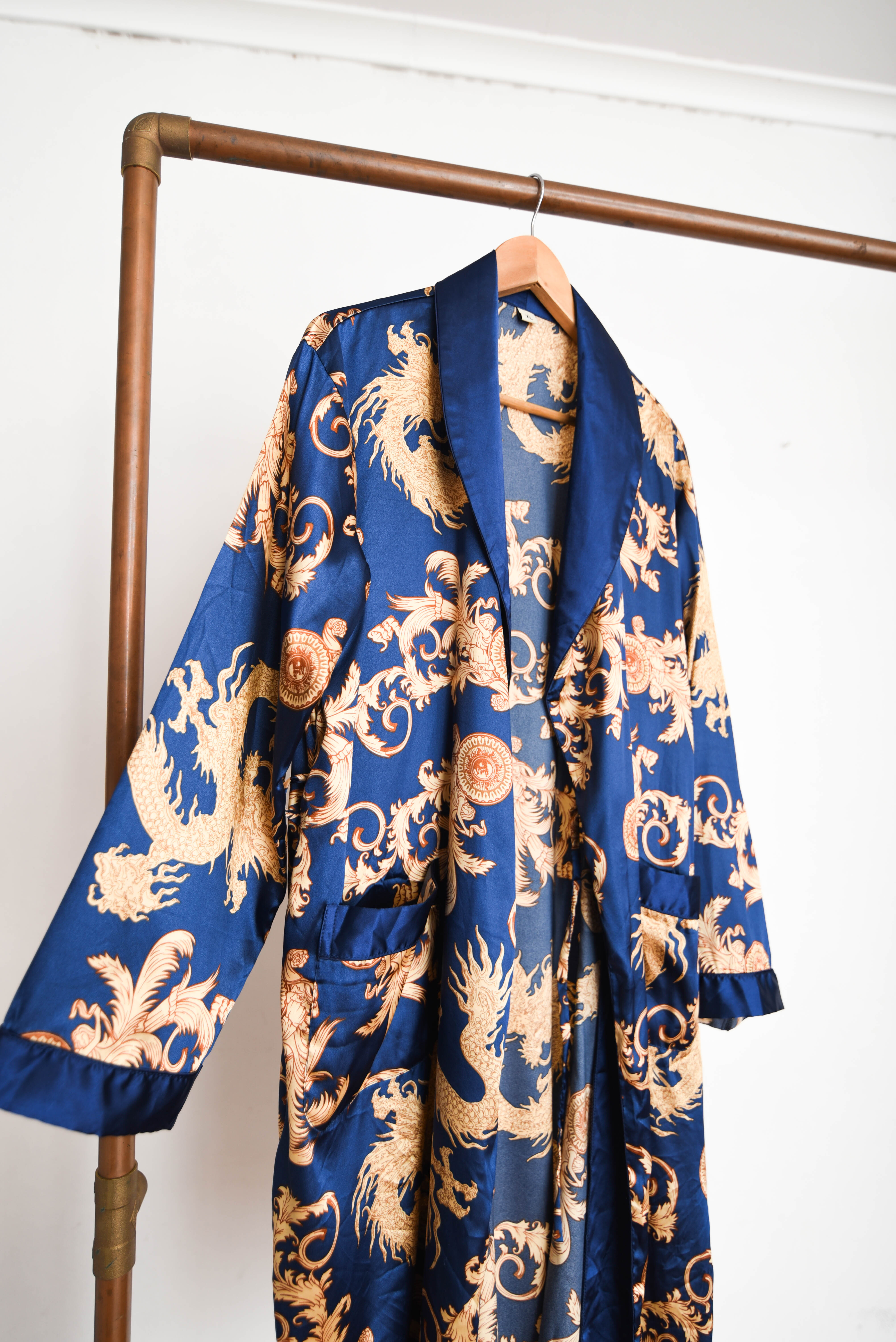 Kimono lencero dragones
