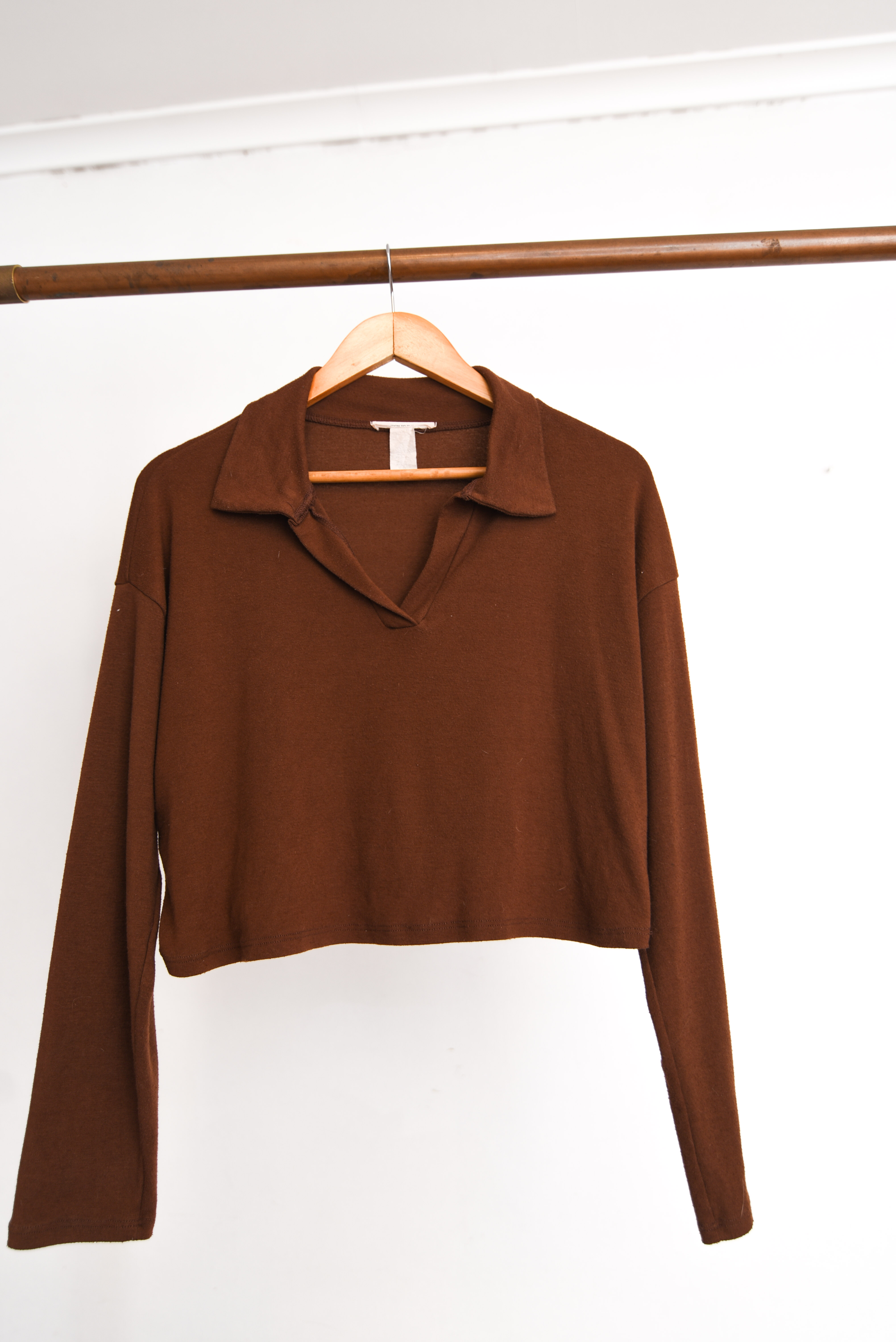 Polera crop café chocolate
