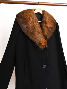 Abrigo negro vintage 60s