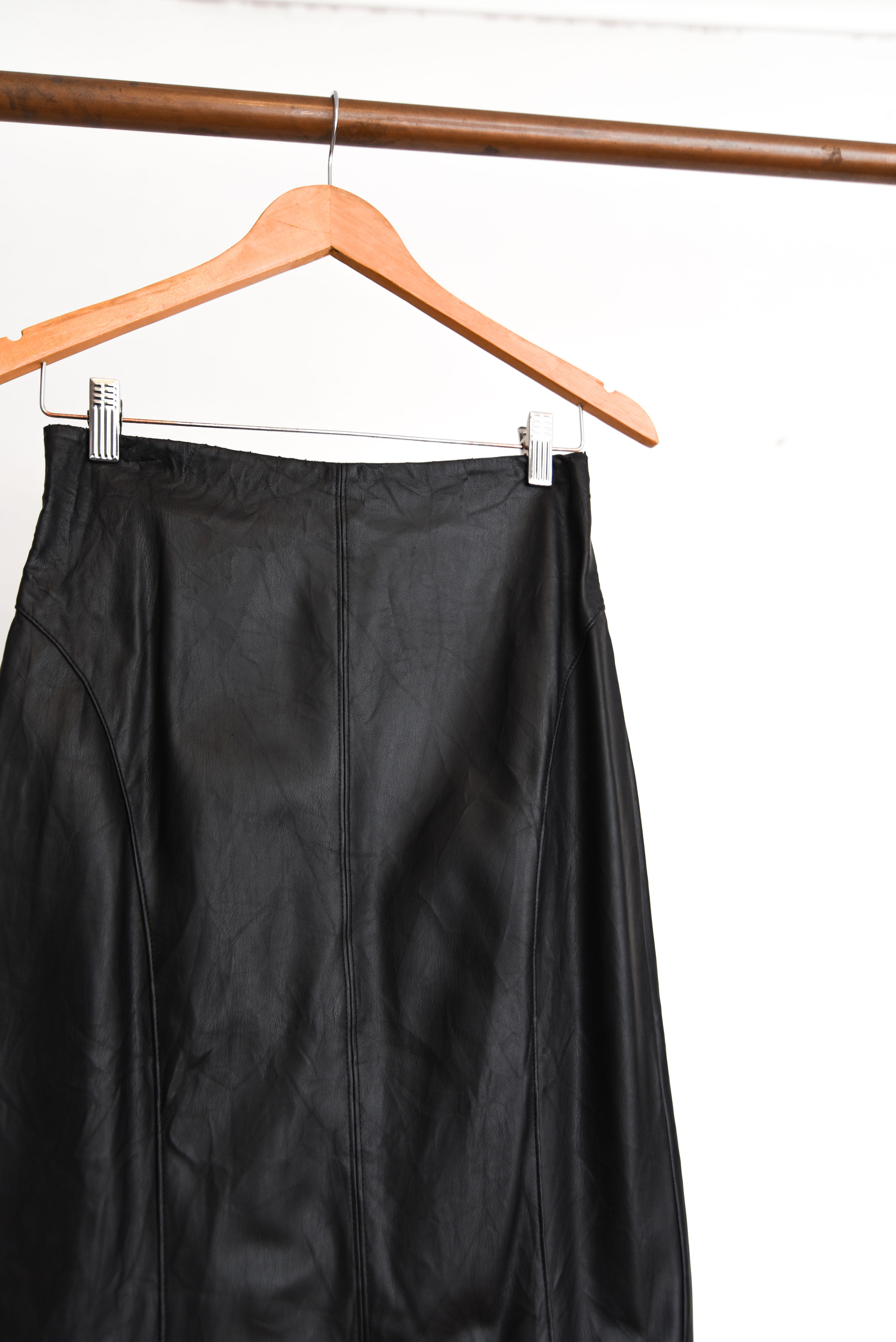 Falda eco cuero black
