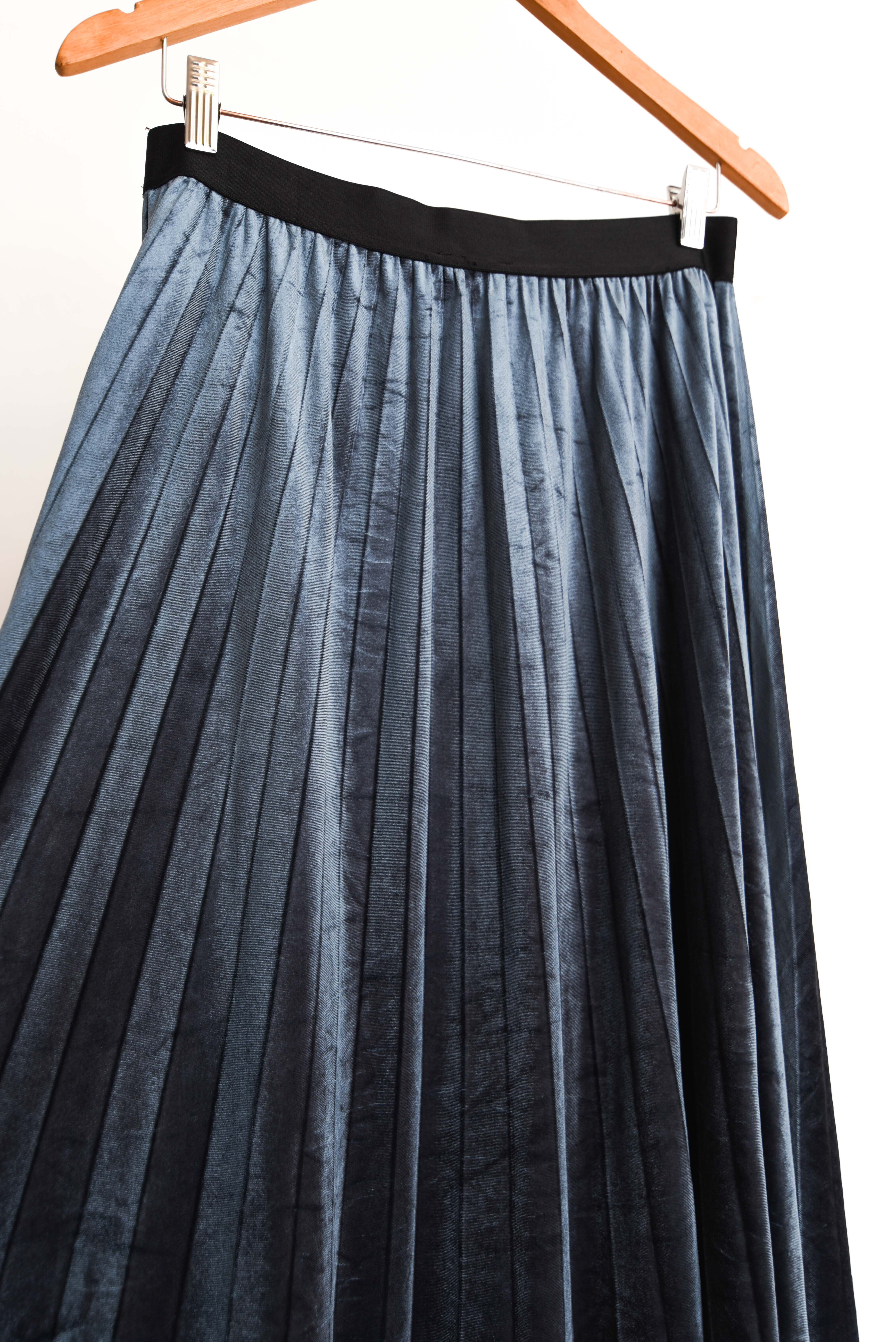 Falda velvet azul piedra