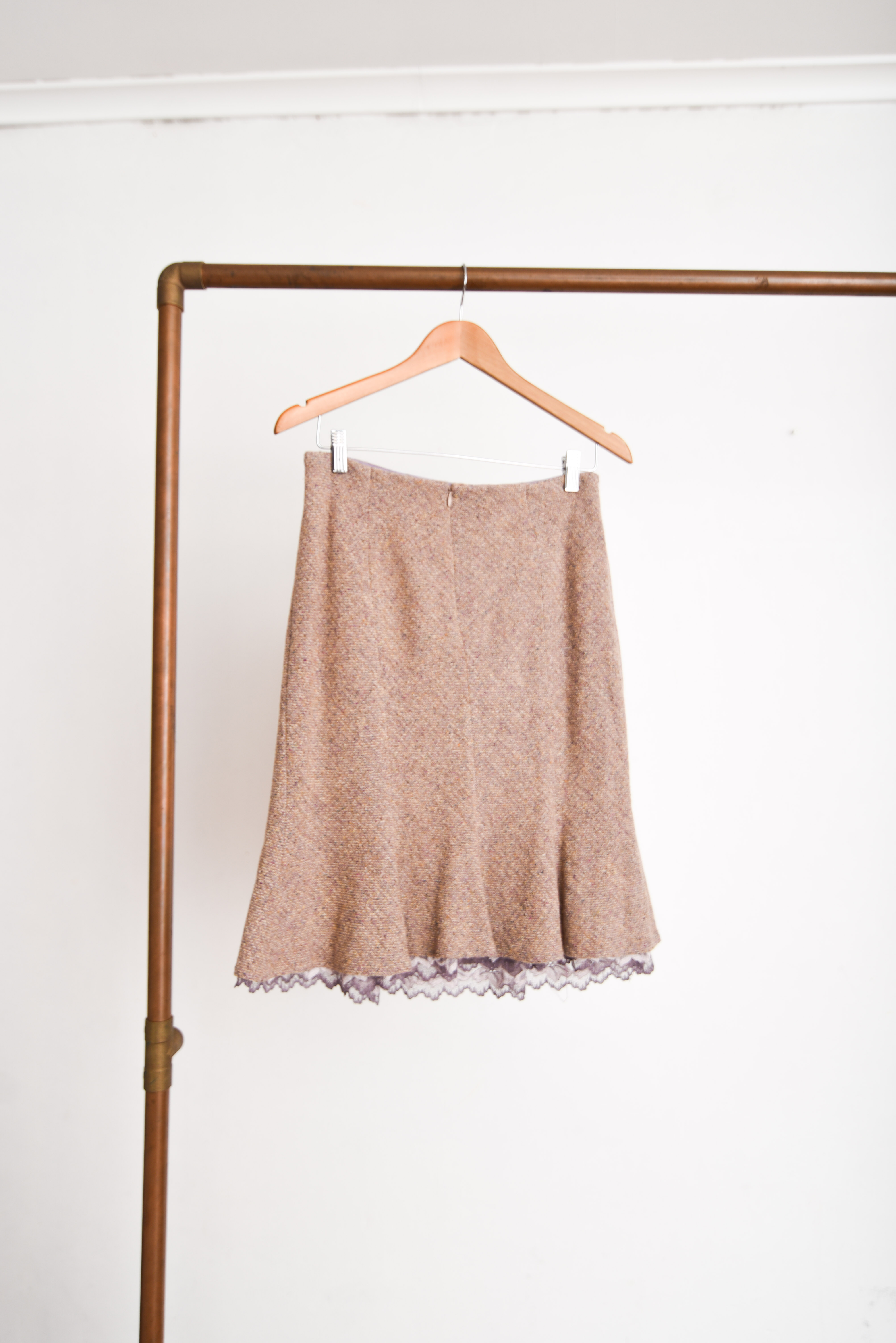 Falda jaspeada y encaje silk