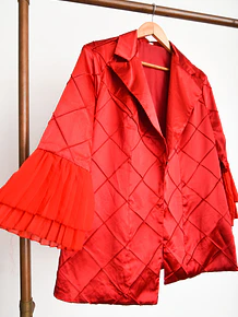 Blazer rojo satín texturado plisado