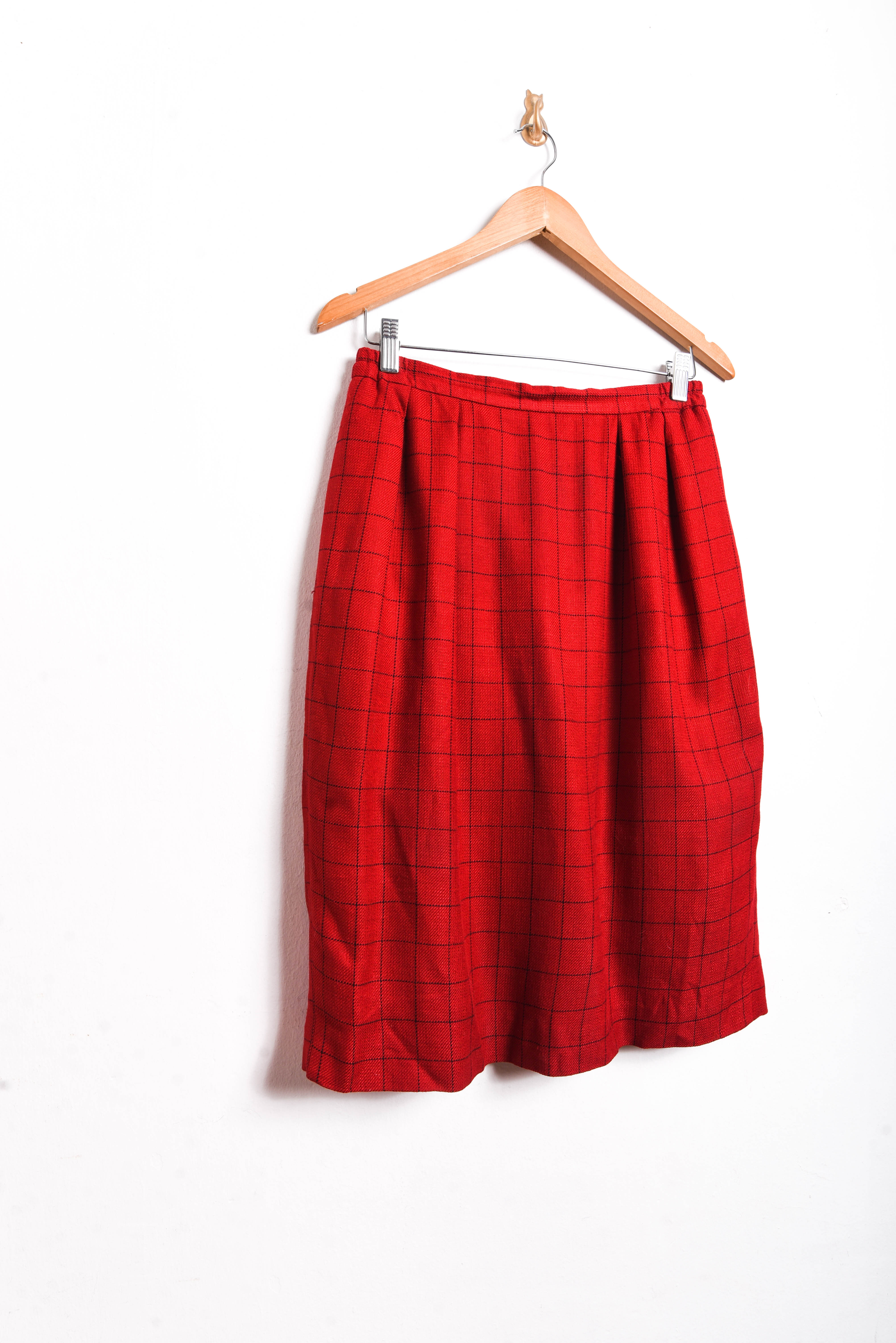 Falda vintage midi rojo grilla