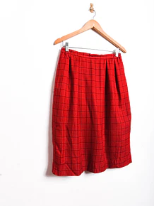 Falda vintage midi rojo grilla