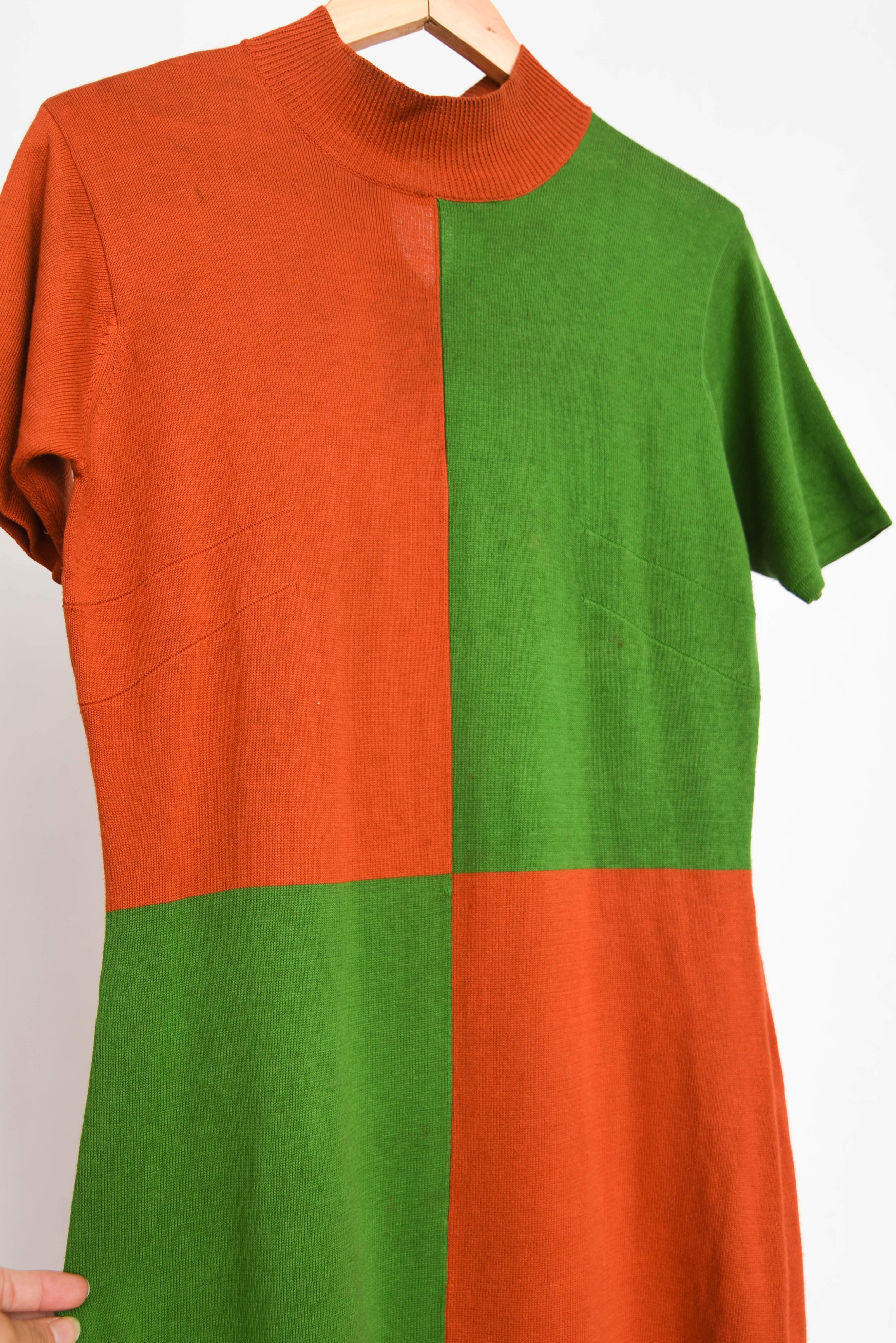 Vestido 90s bicolor geométrico