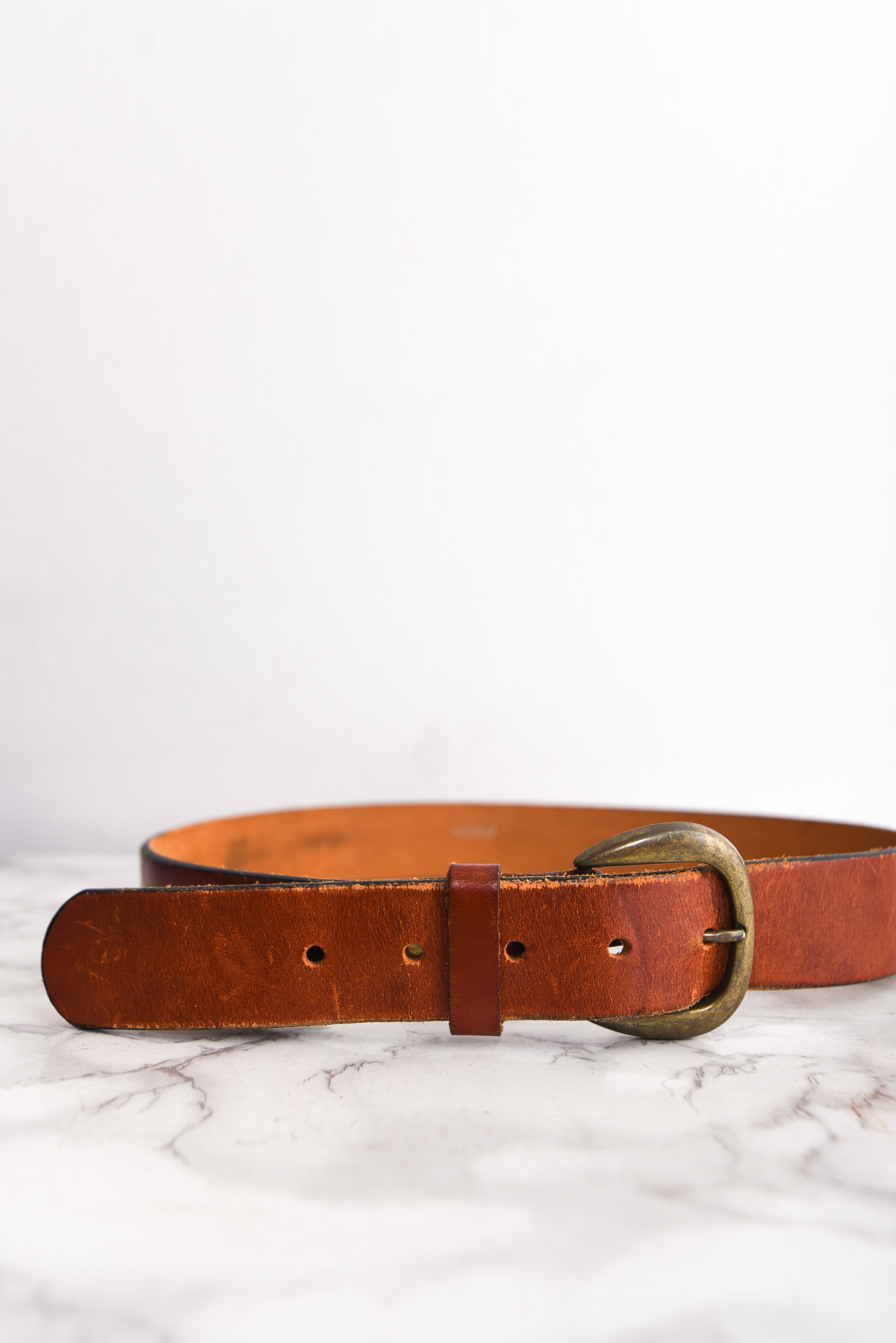 Cinturón cuero camel 70s