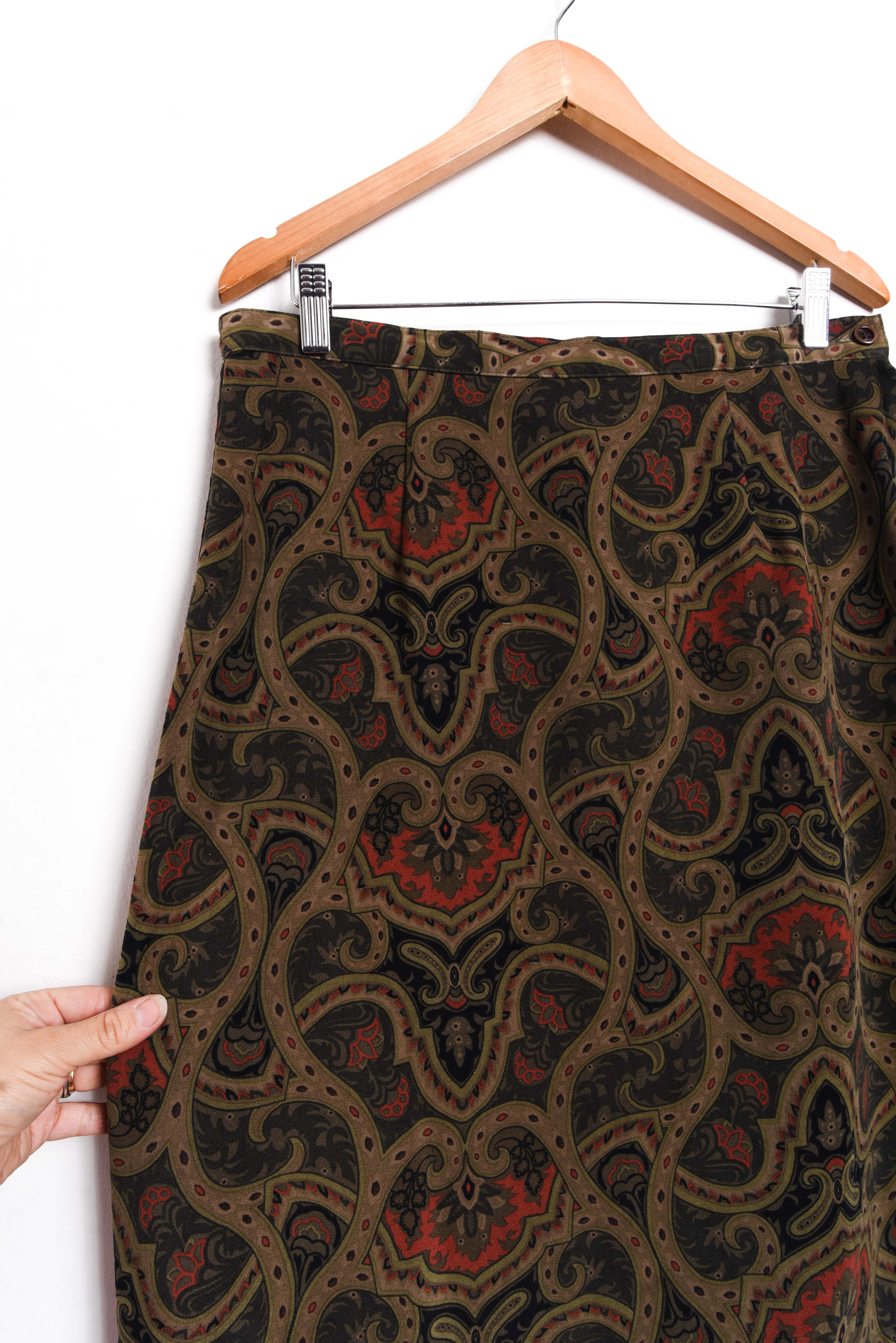 Falda verde baroque otoño