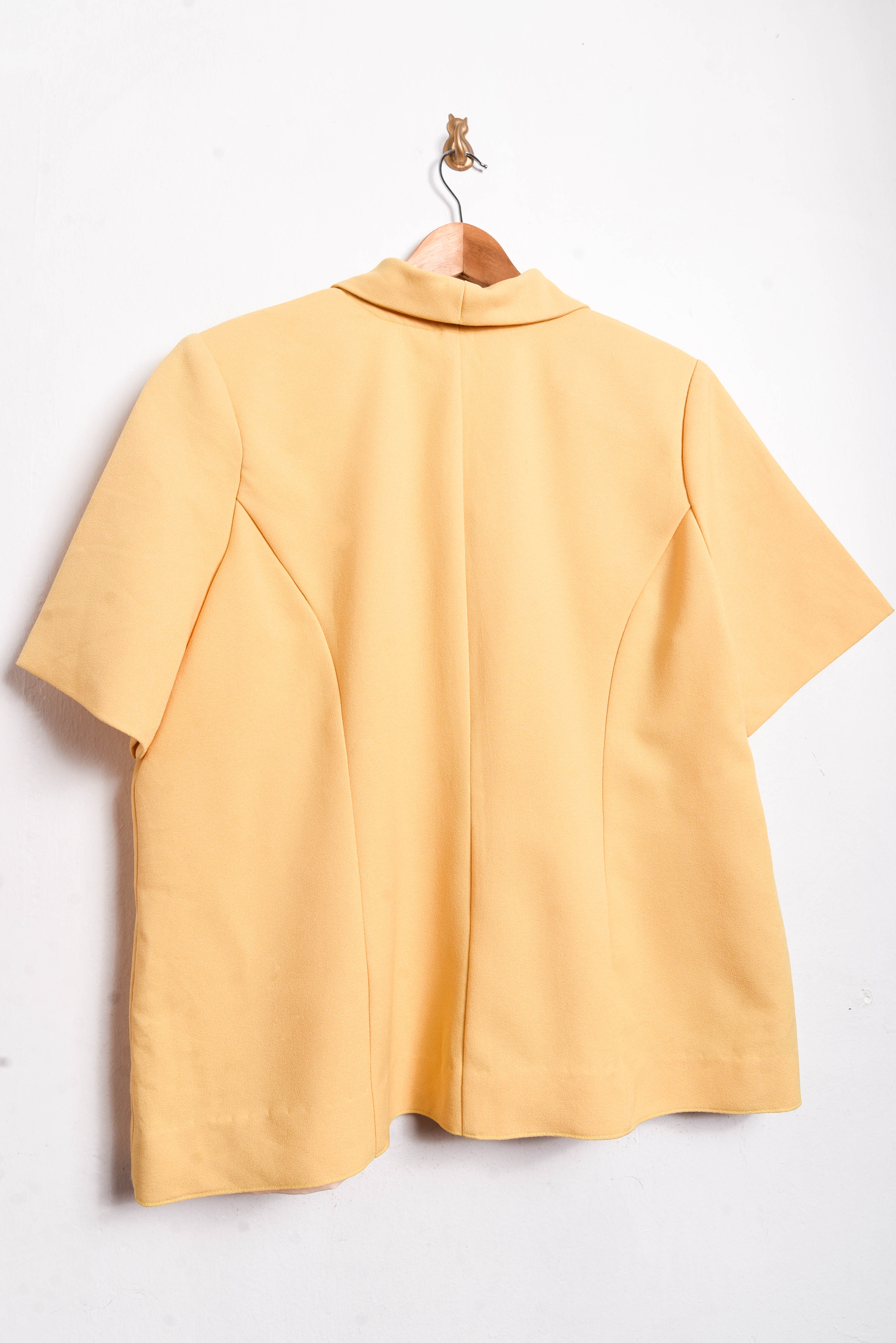 Chaqueta amarillo pastel 90s