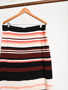 Falda knit marfil rayada