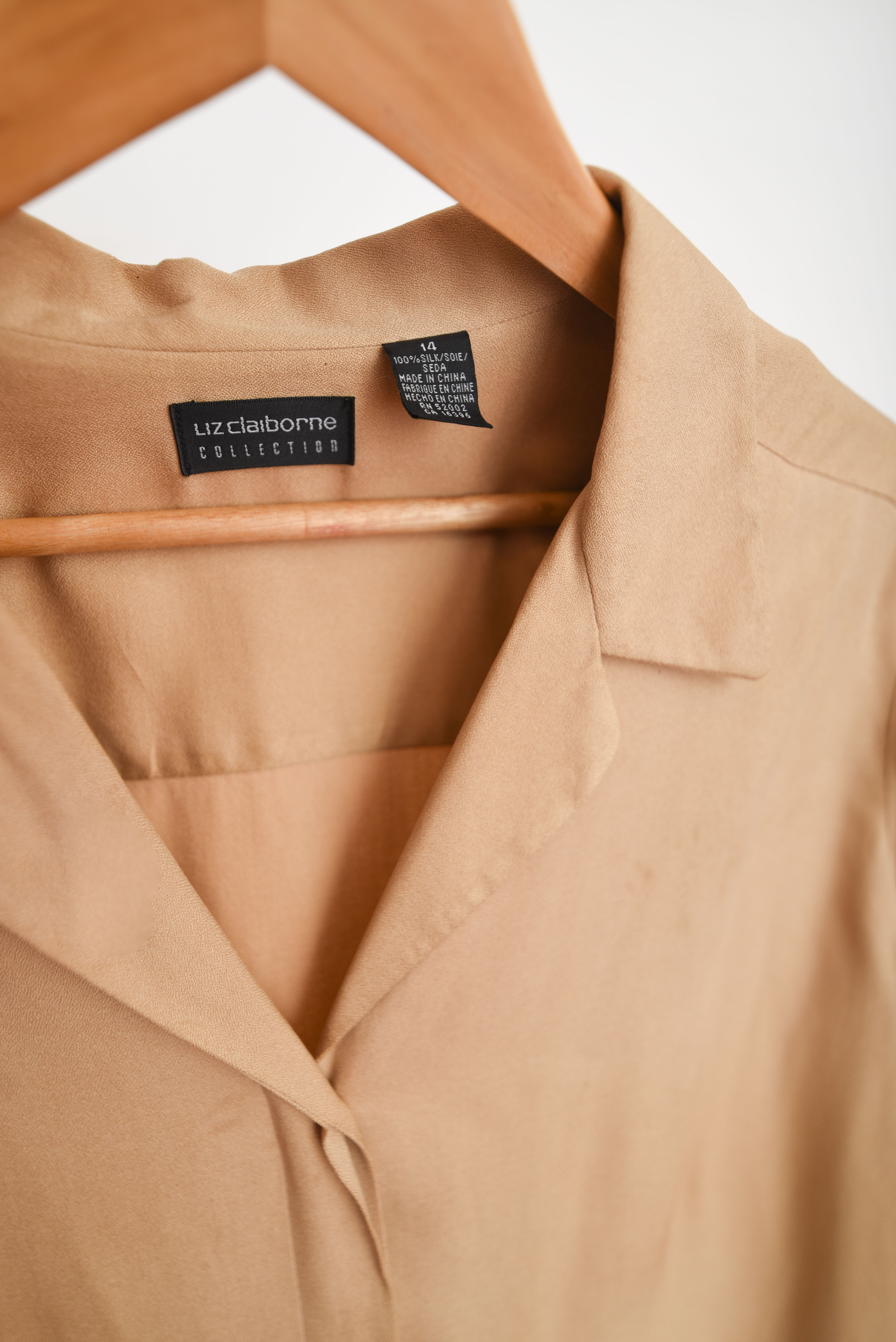 Blusa silk 90s café