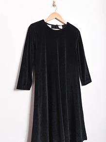 Vestido negro 90s plush