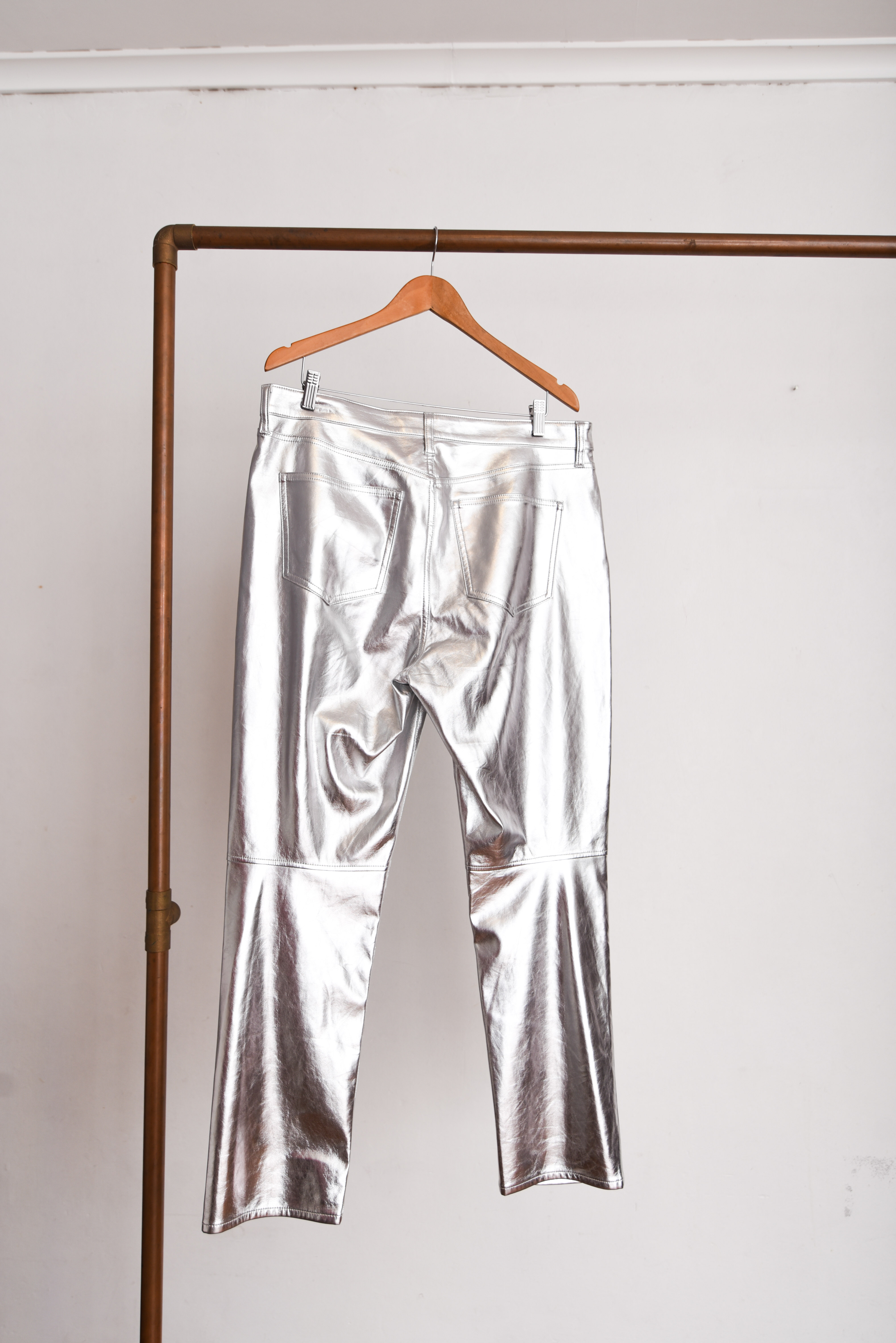 Pantalón silver tiro alto 
