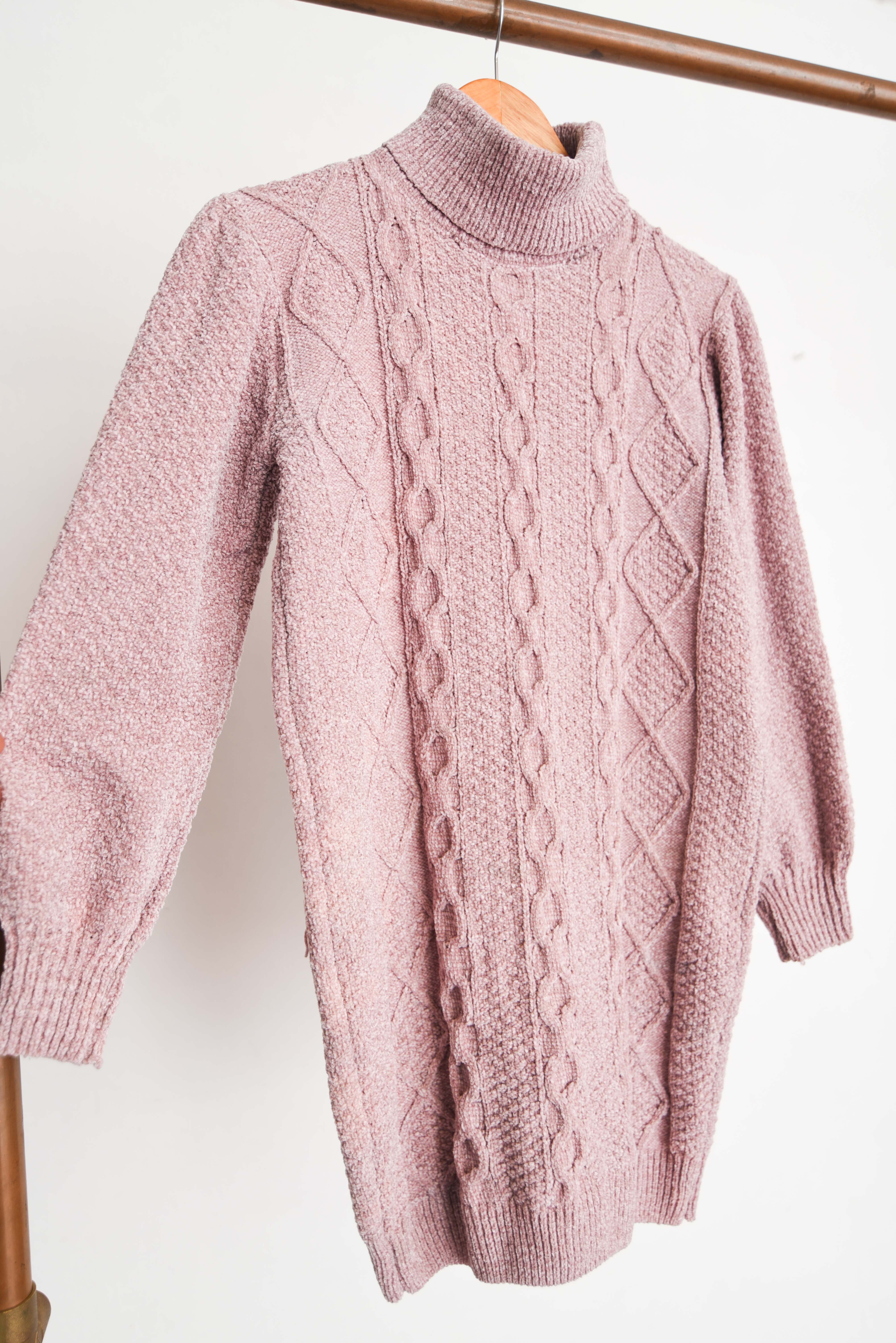 Chaleco chenille cuello alto pastel