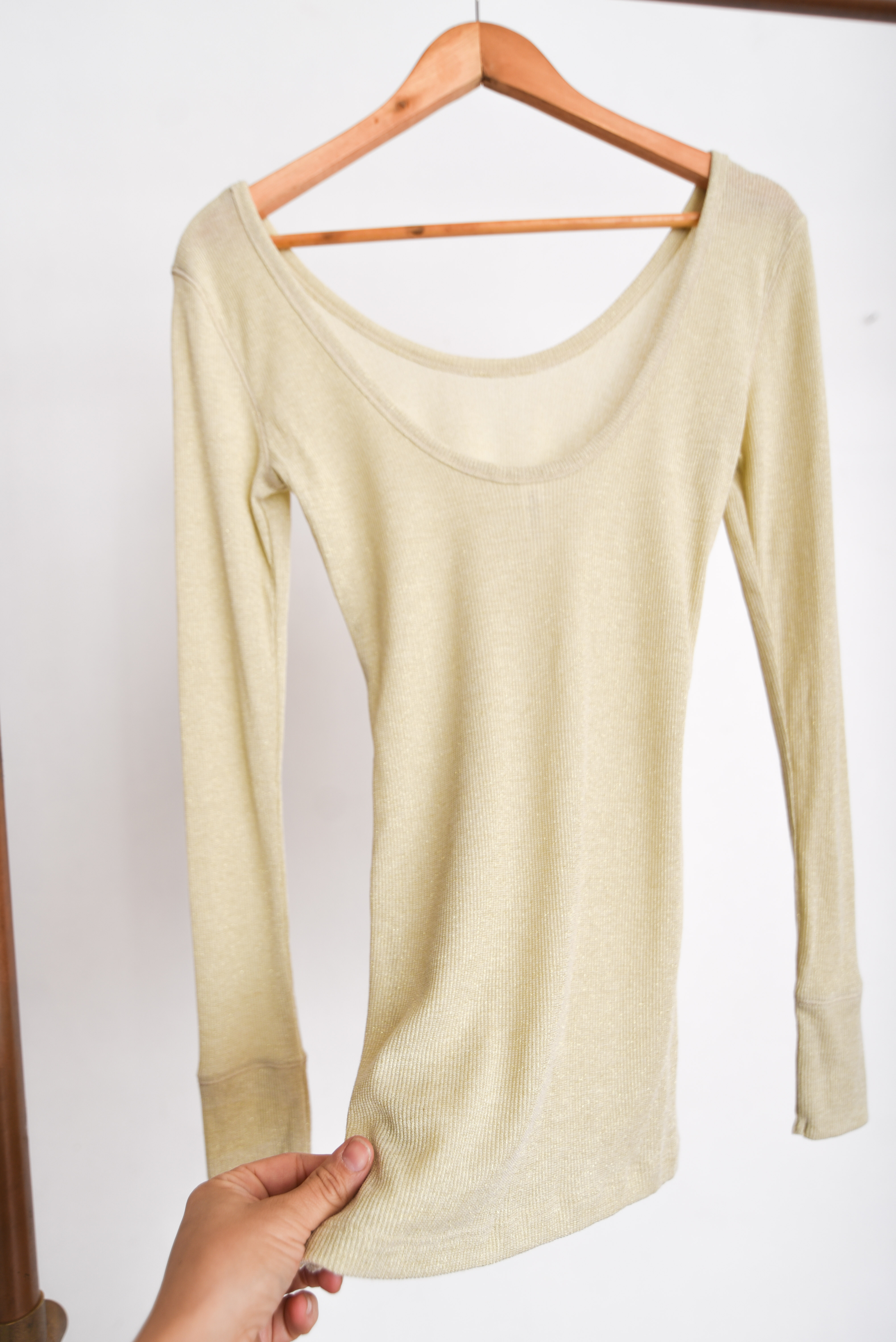 Camiseta nude gold shiny