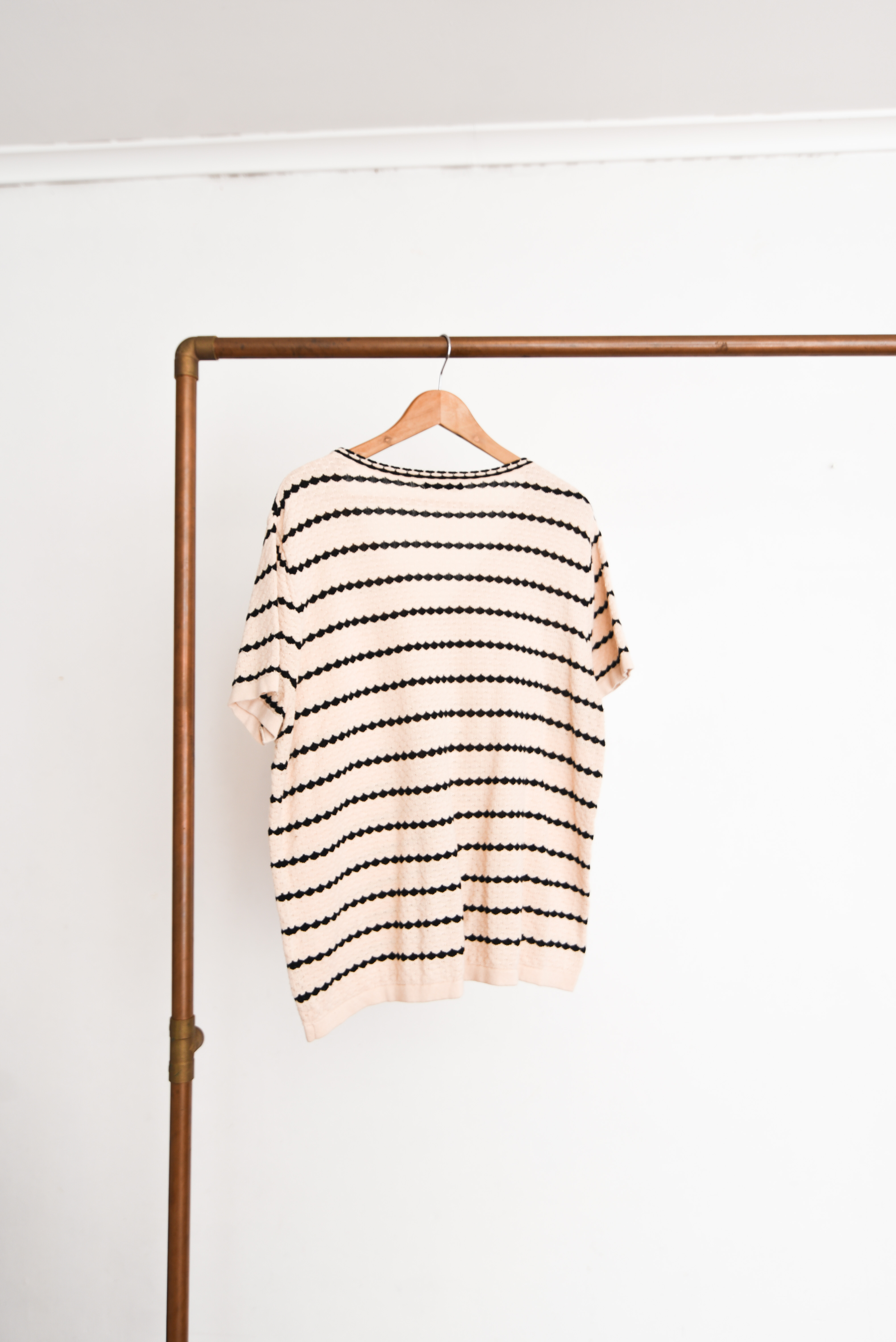 Top cardigan beige rayado