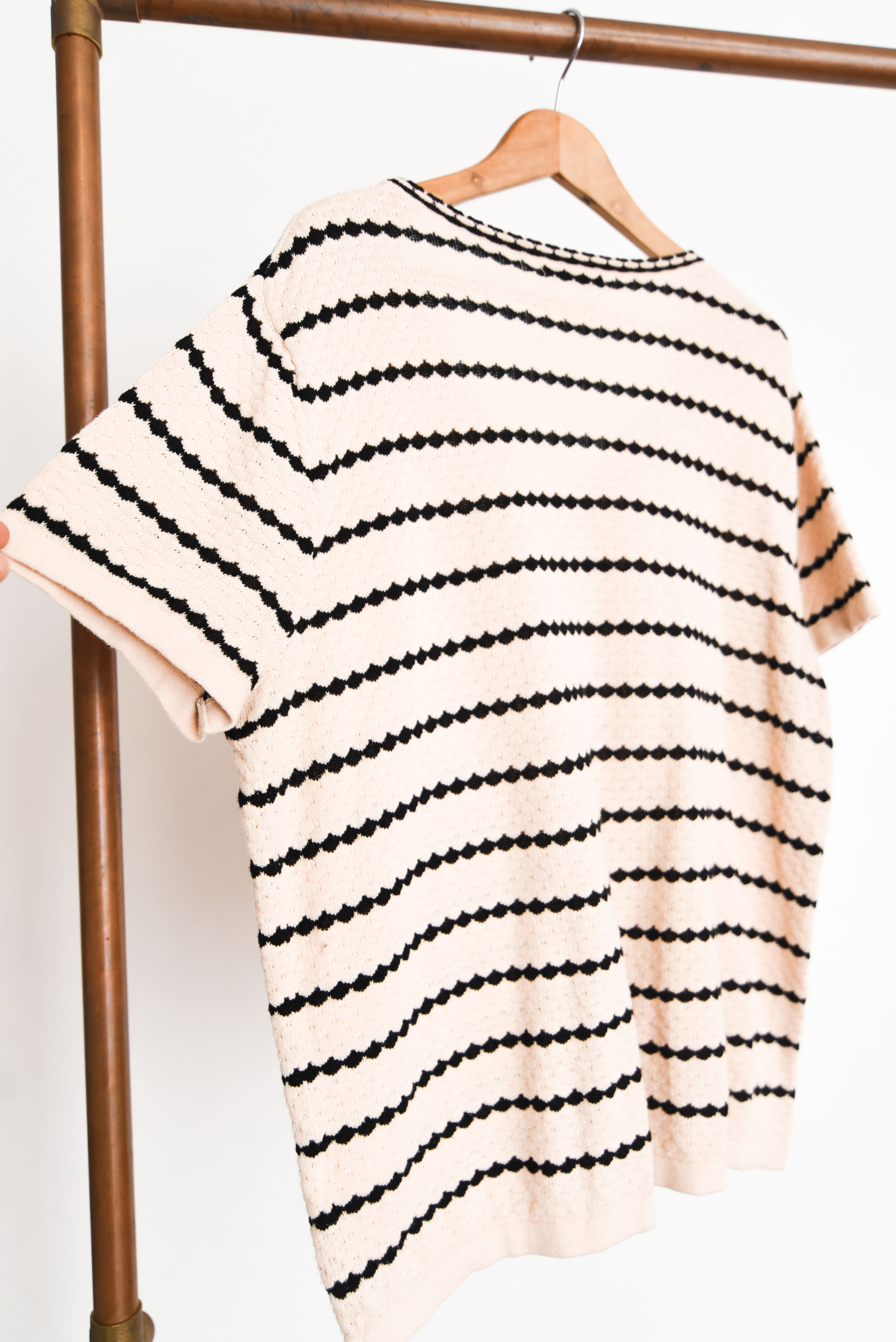 Top cardigan beige rayado
