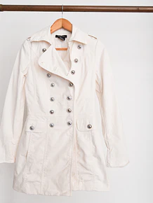 Trench blanco y2k