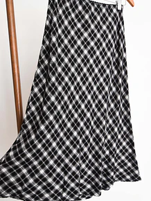 Maxi falda negra tartán