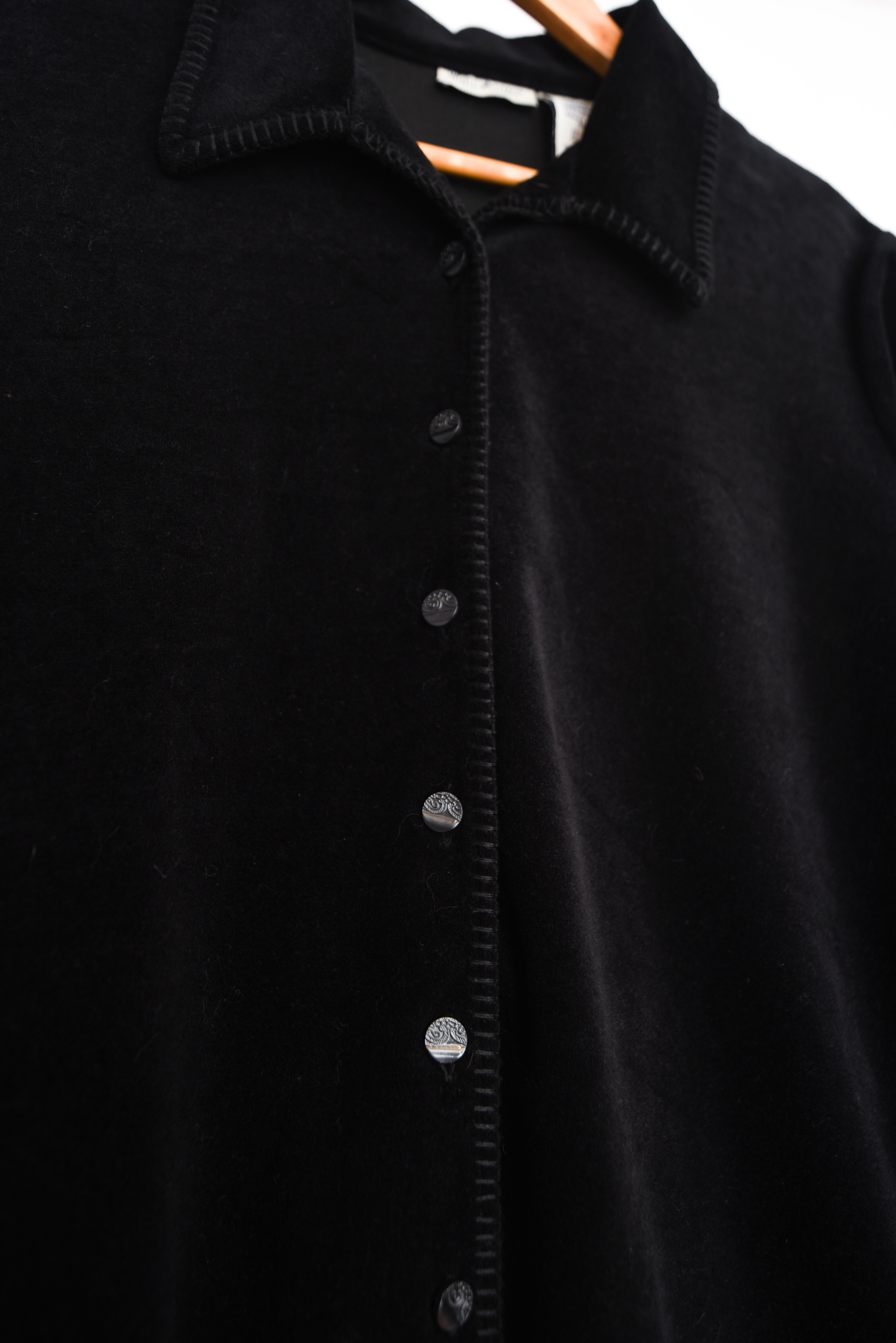 Camisa negra plush 90s