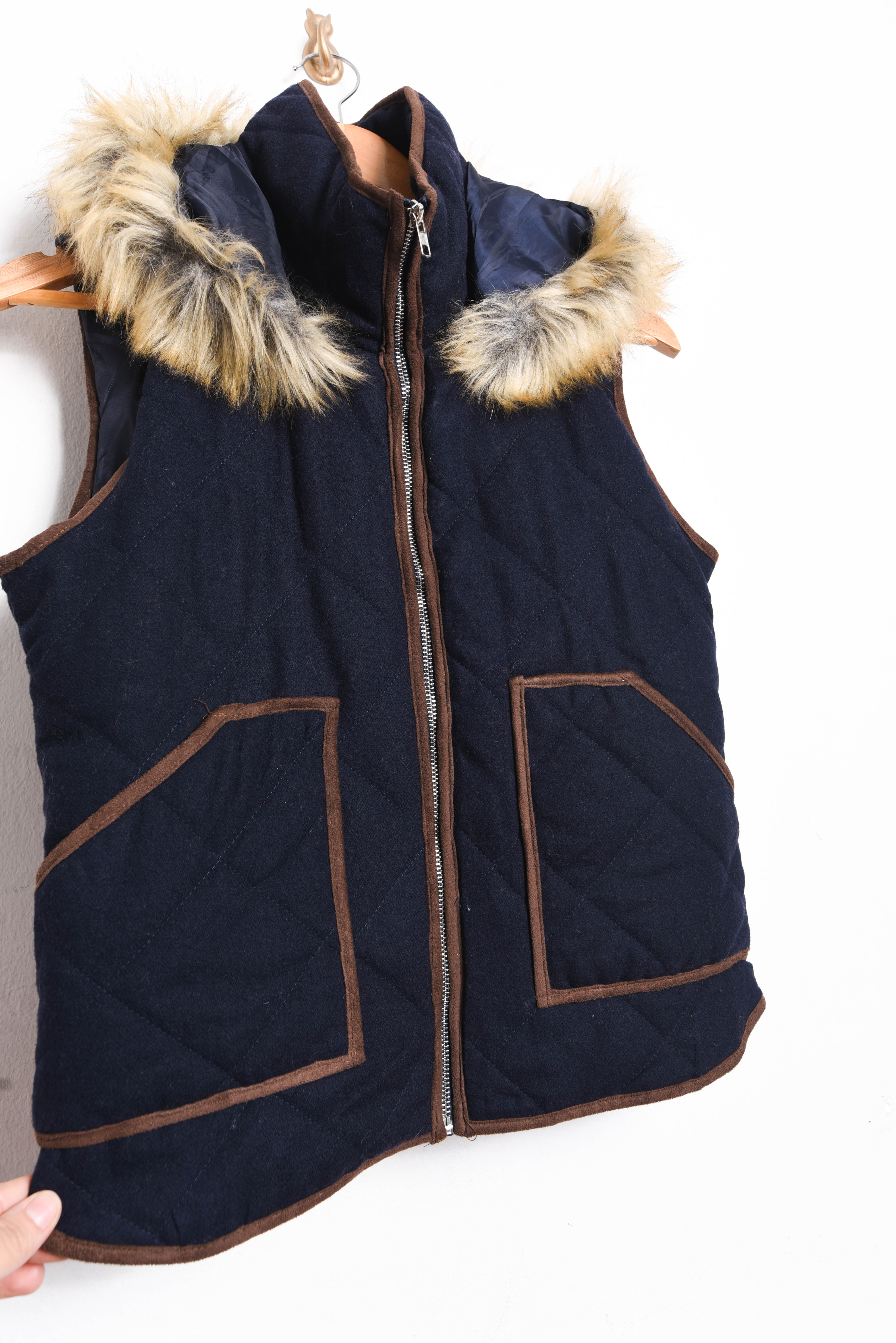 Chaqueta vest lana navy capucha 
