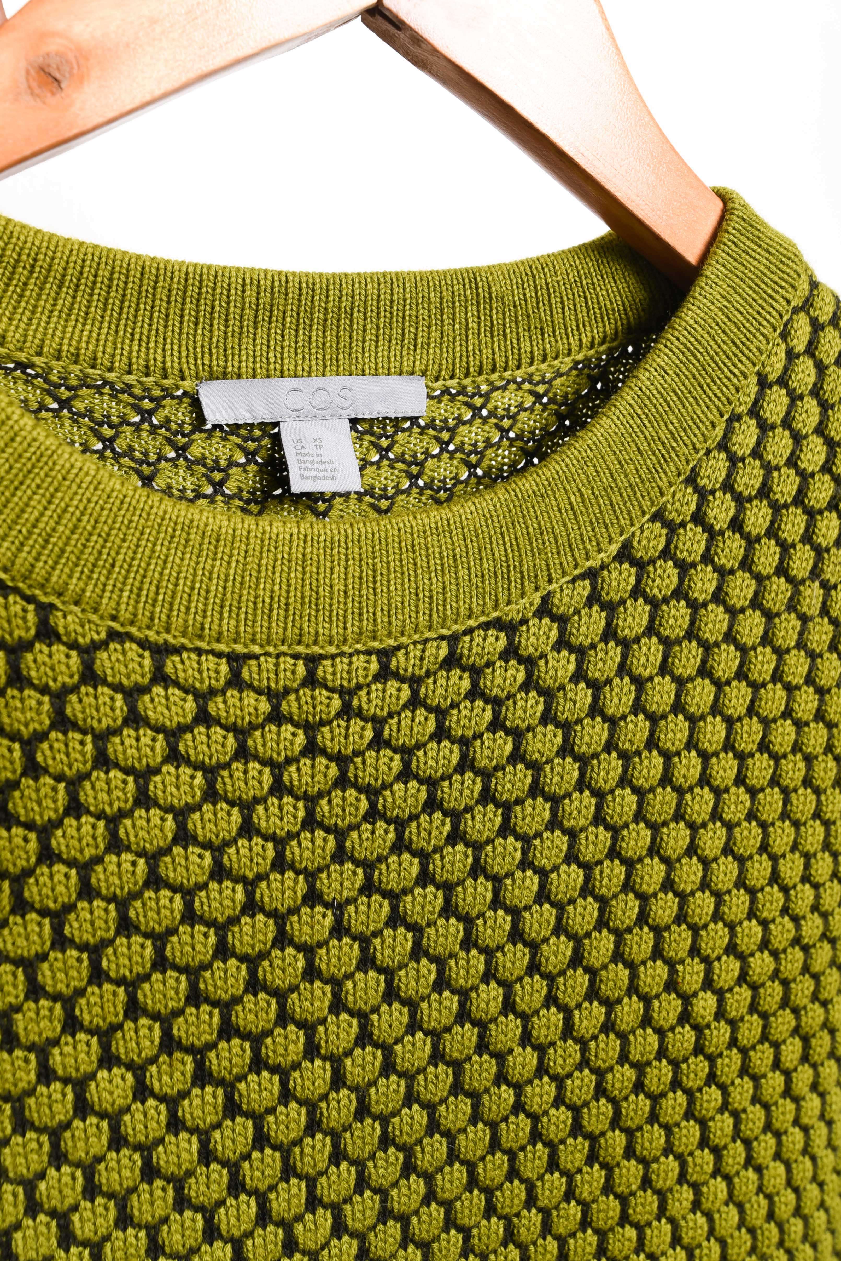 Vestido verde tejido COS