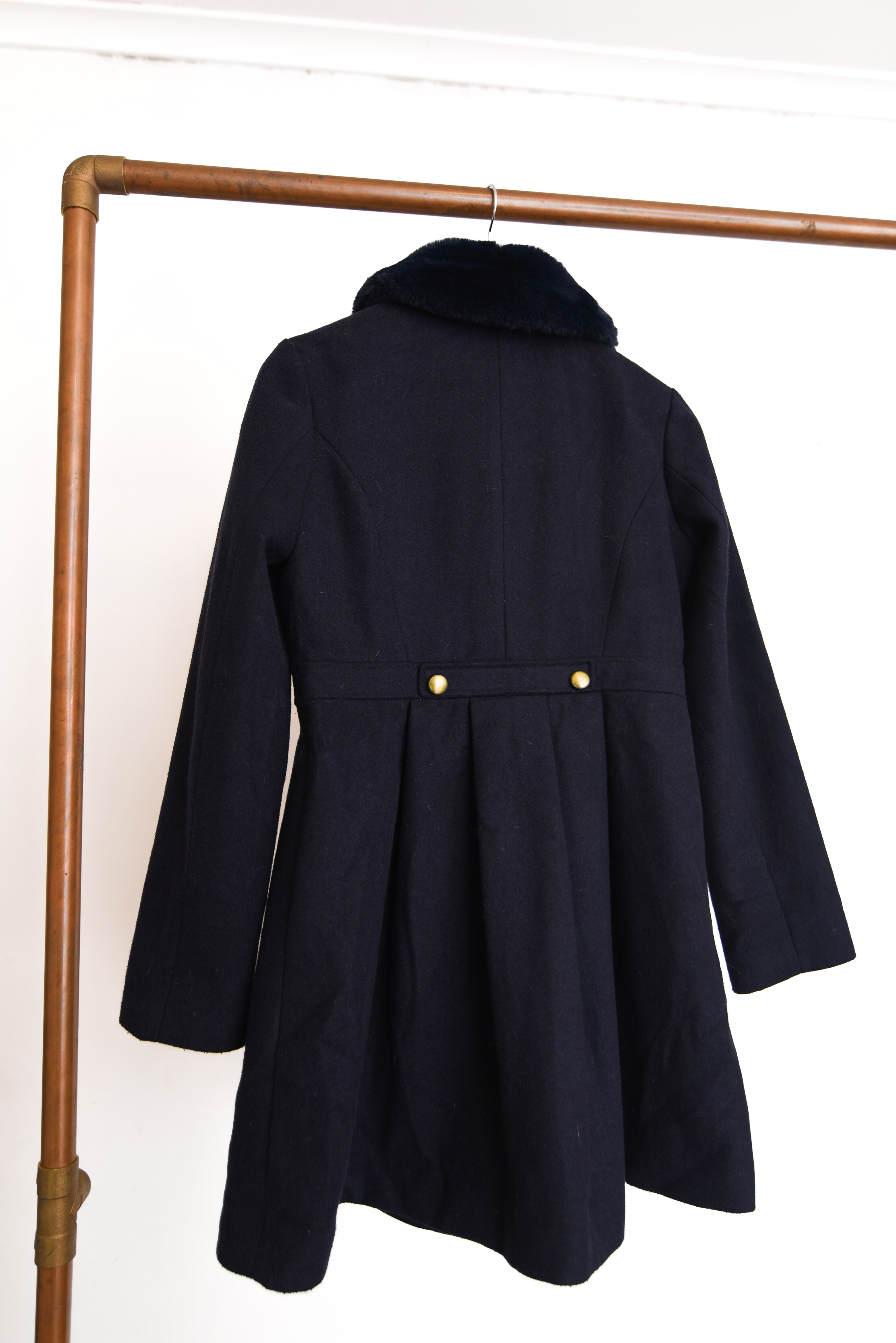 Abrigo navy cuello furry