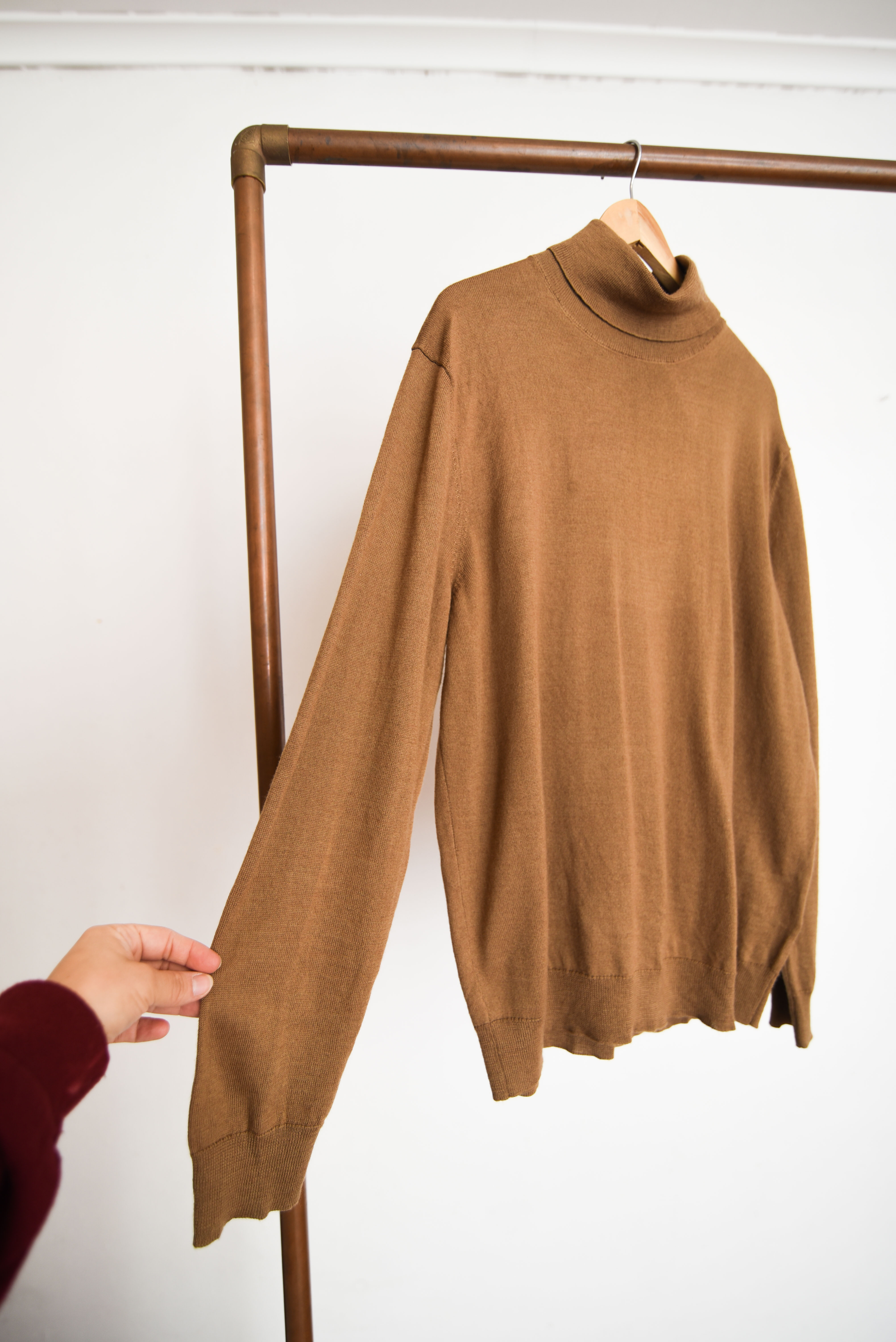 Turtleneck café lana merino