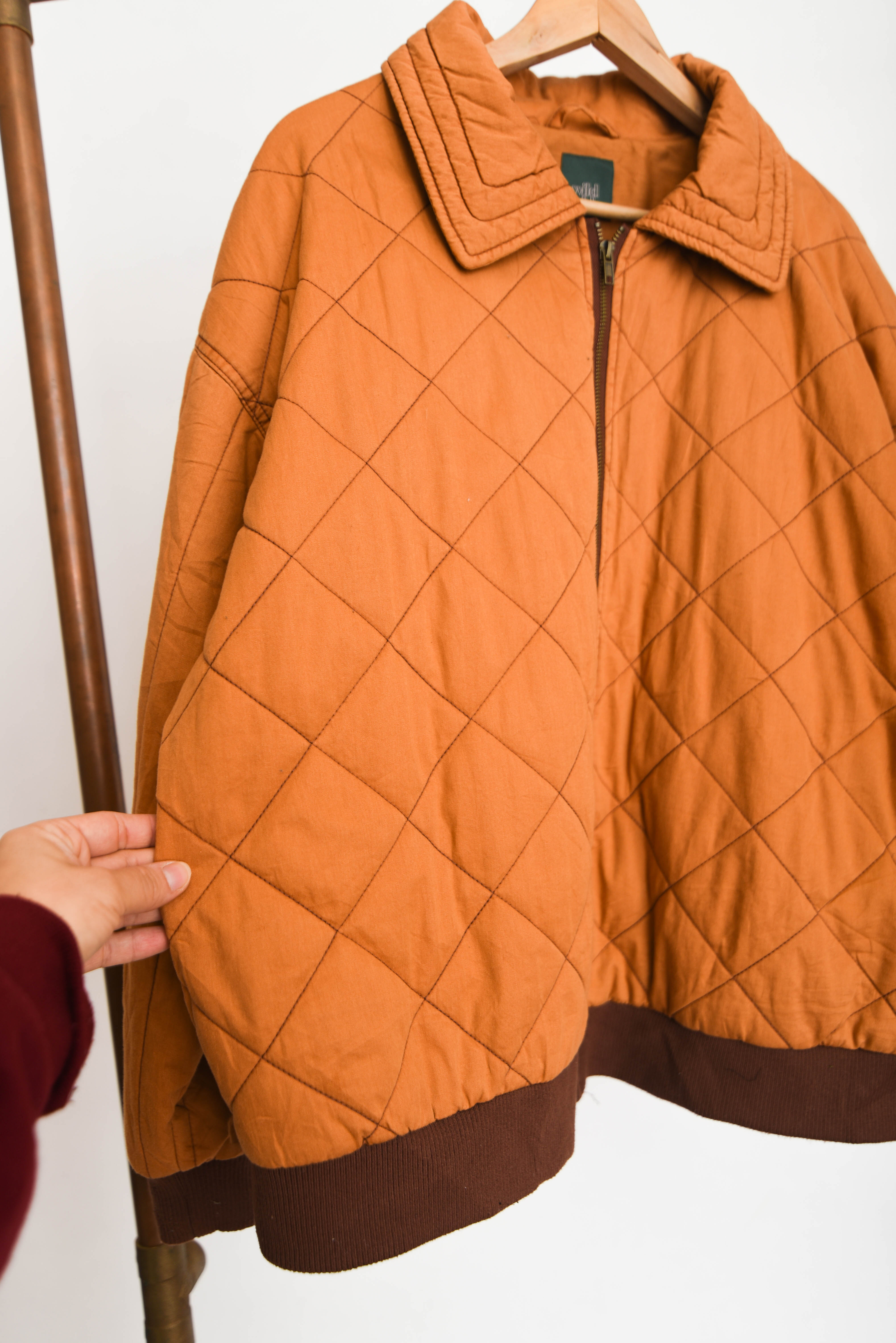 Chaqueta camel quilted