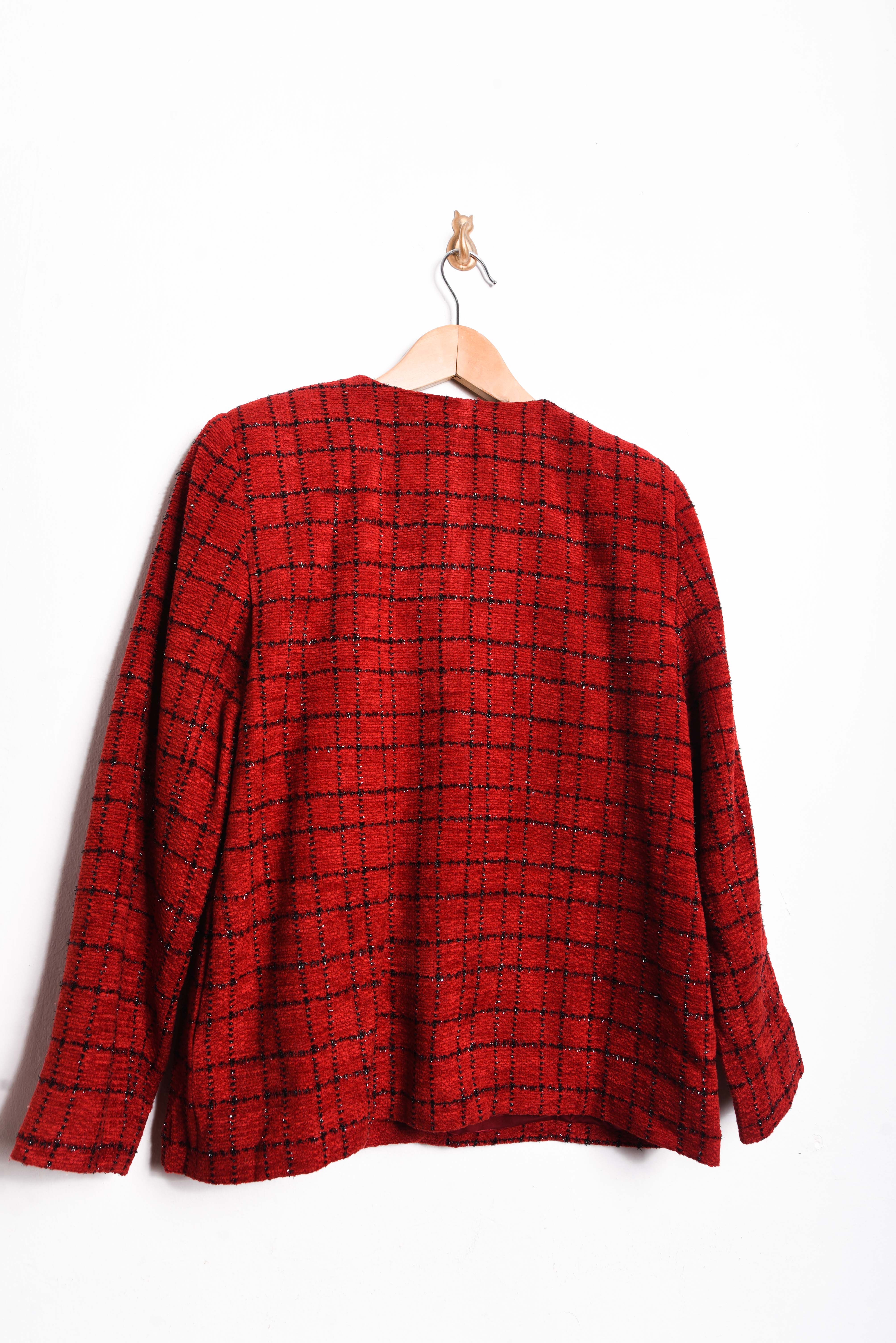 Chaqueta roja grilla brillos