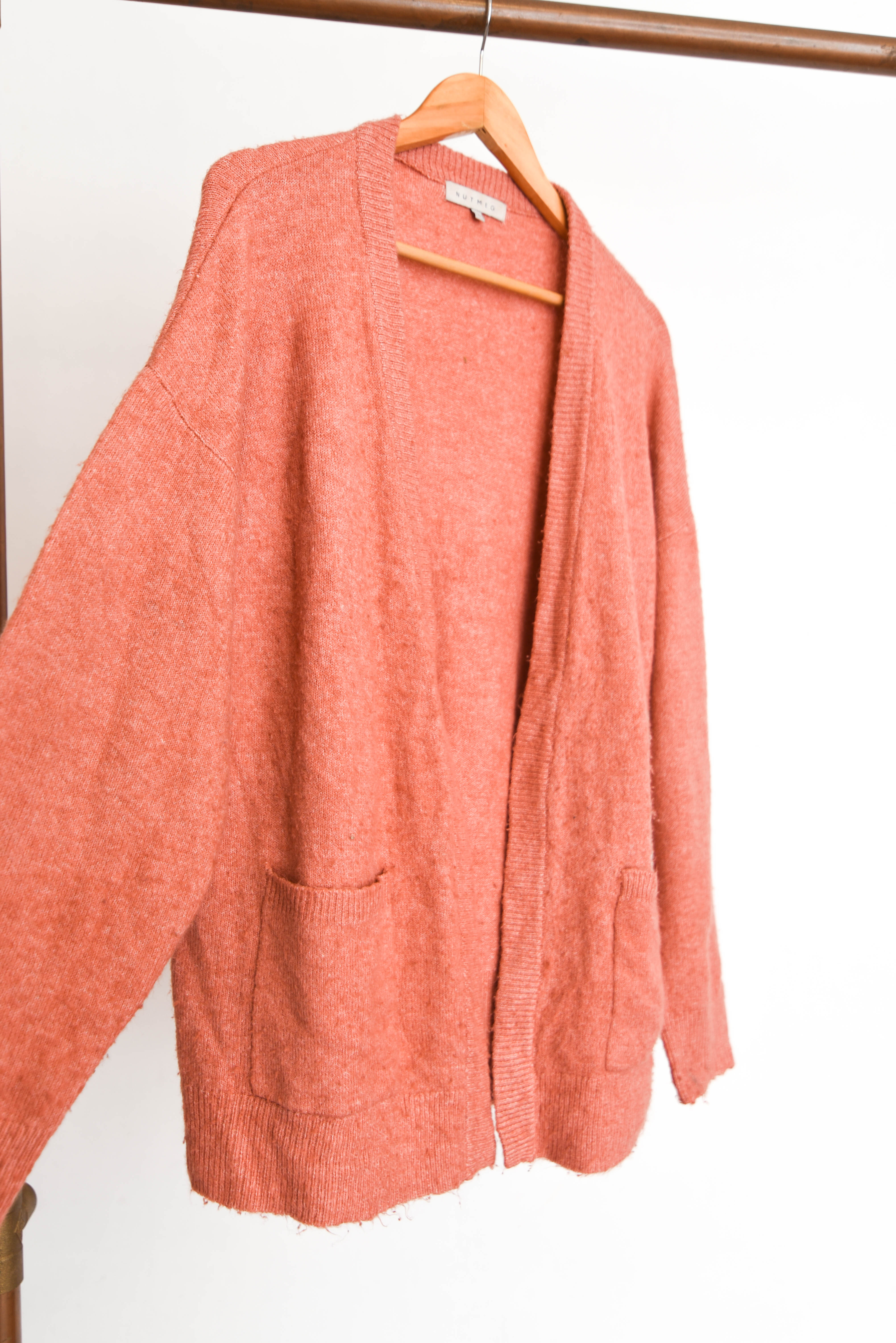 Cardigan tapado coral