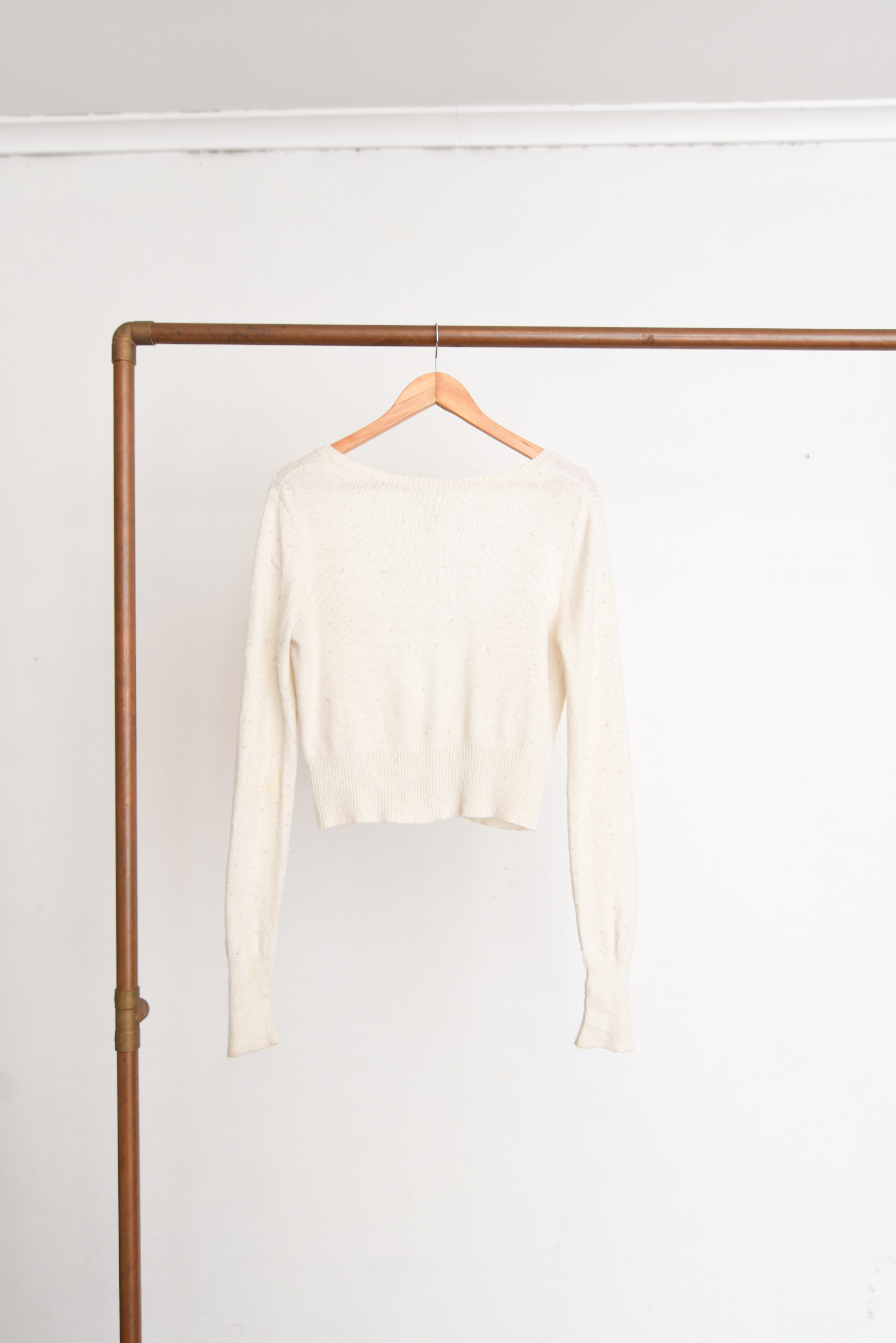 Cardigan marfil bordado
