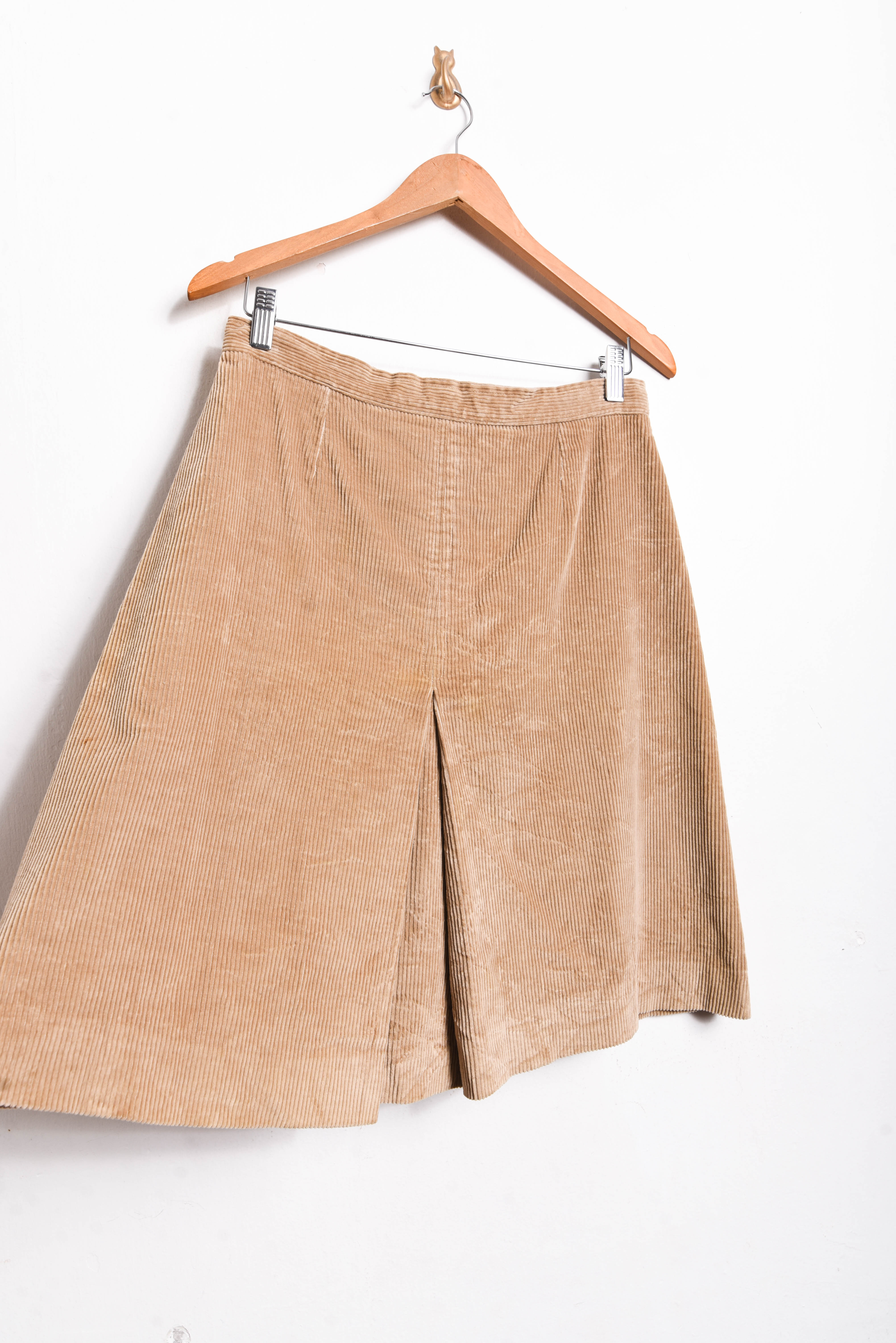 Falda nude cotelé vintage