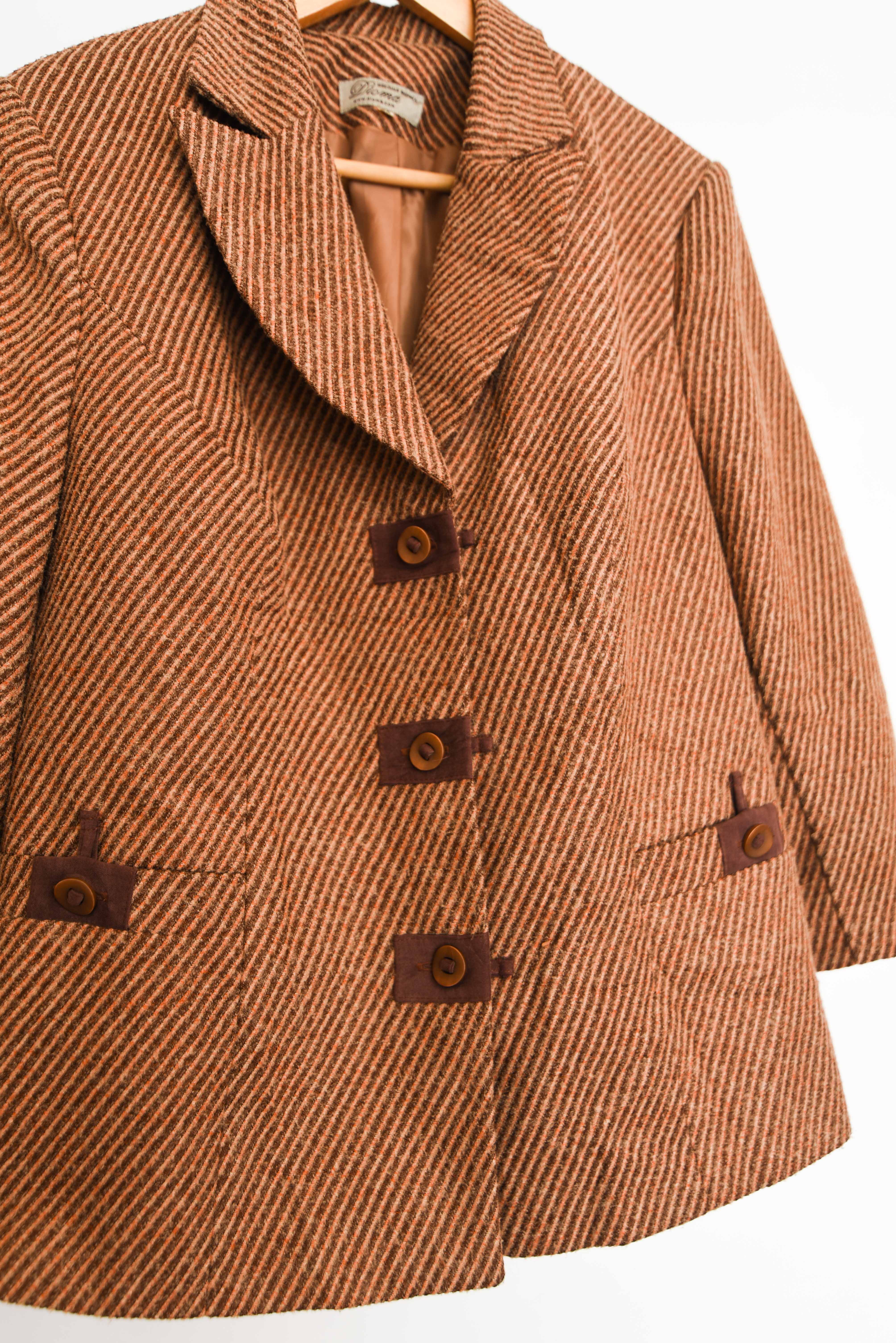 Blazer camel granate rayas