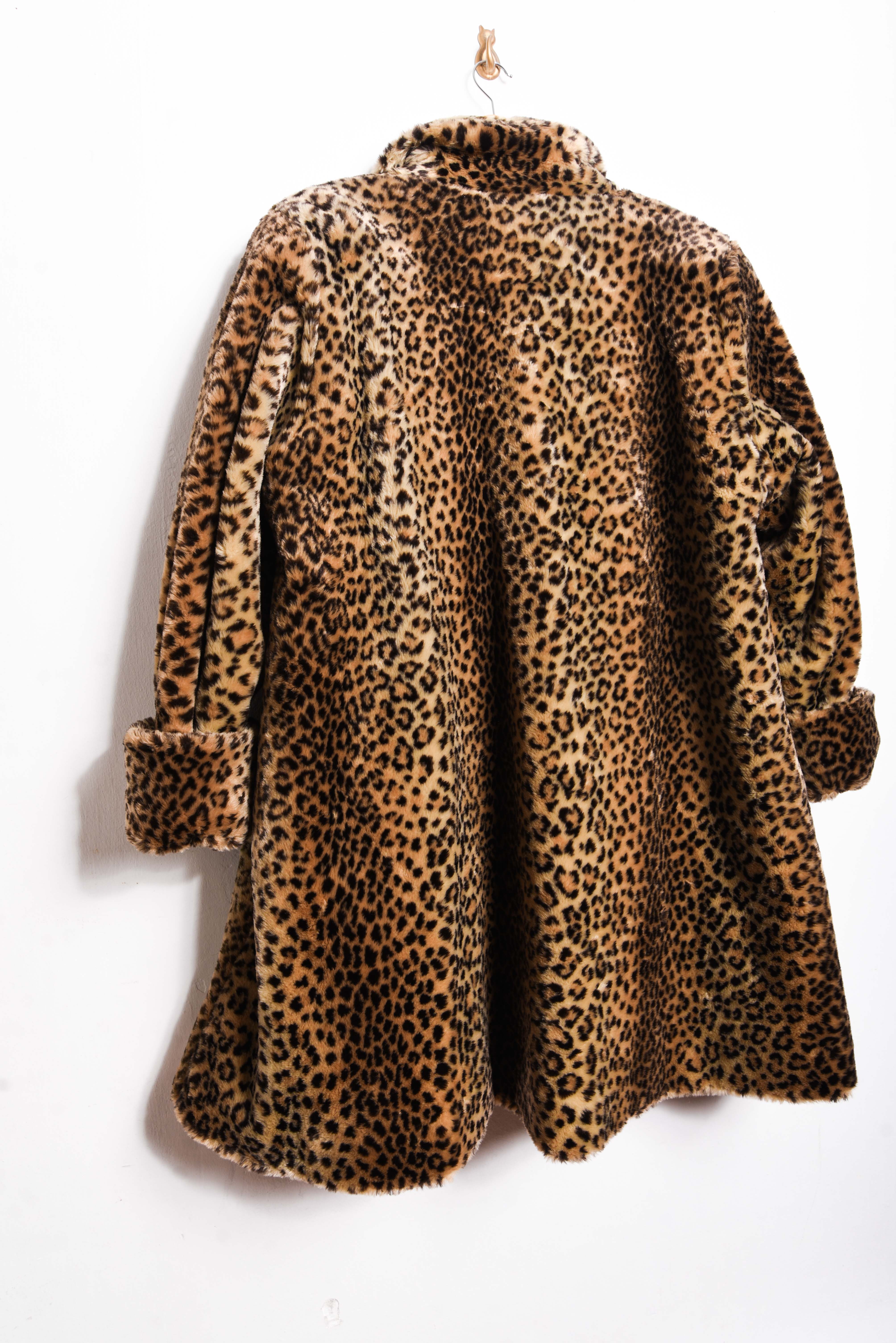 Abrigo faux fur animal print 80s by Vintage Cat