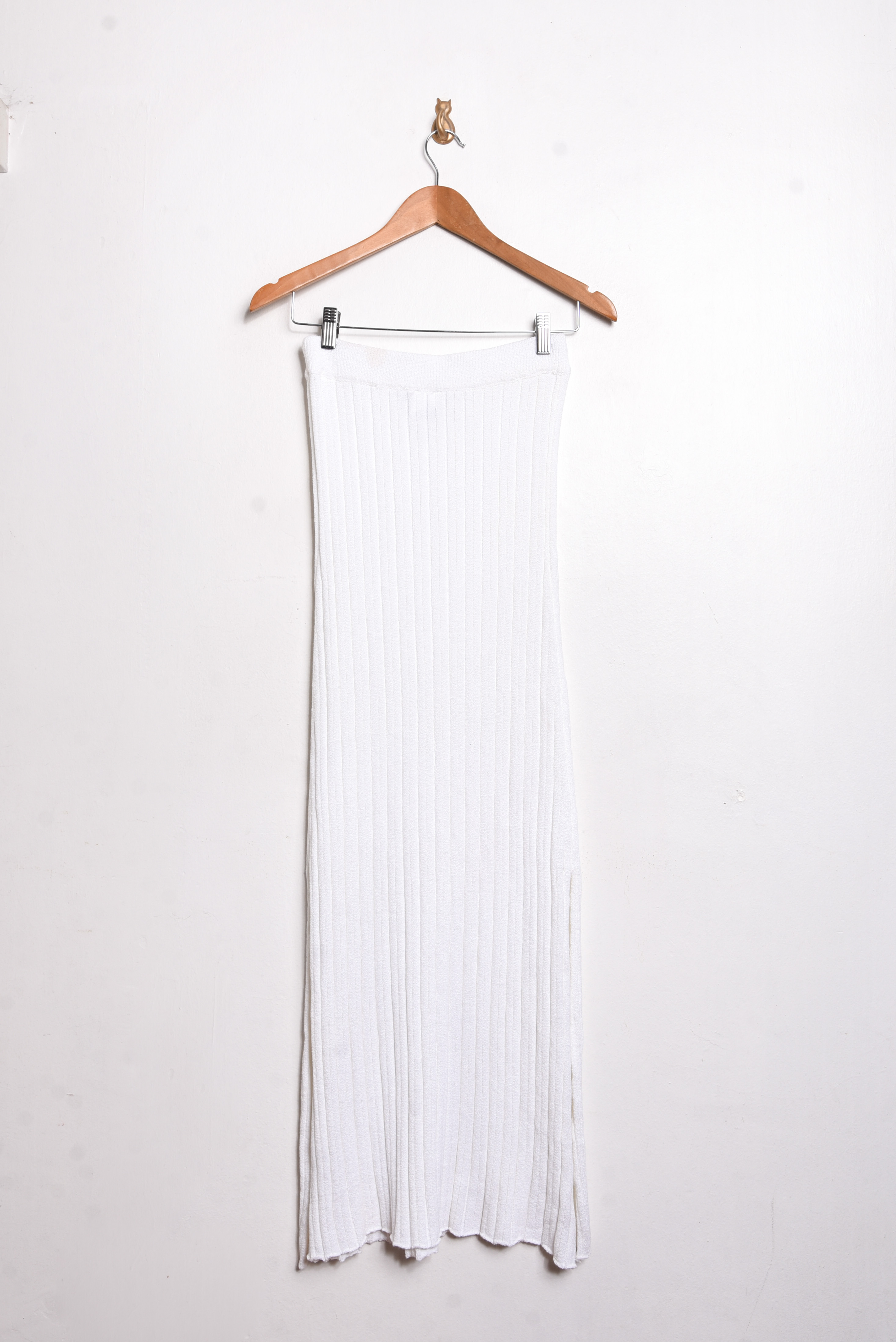 Vestido blanco acanalado strapless