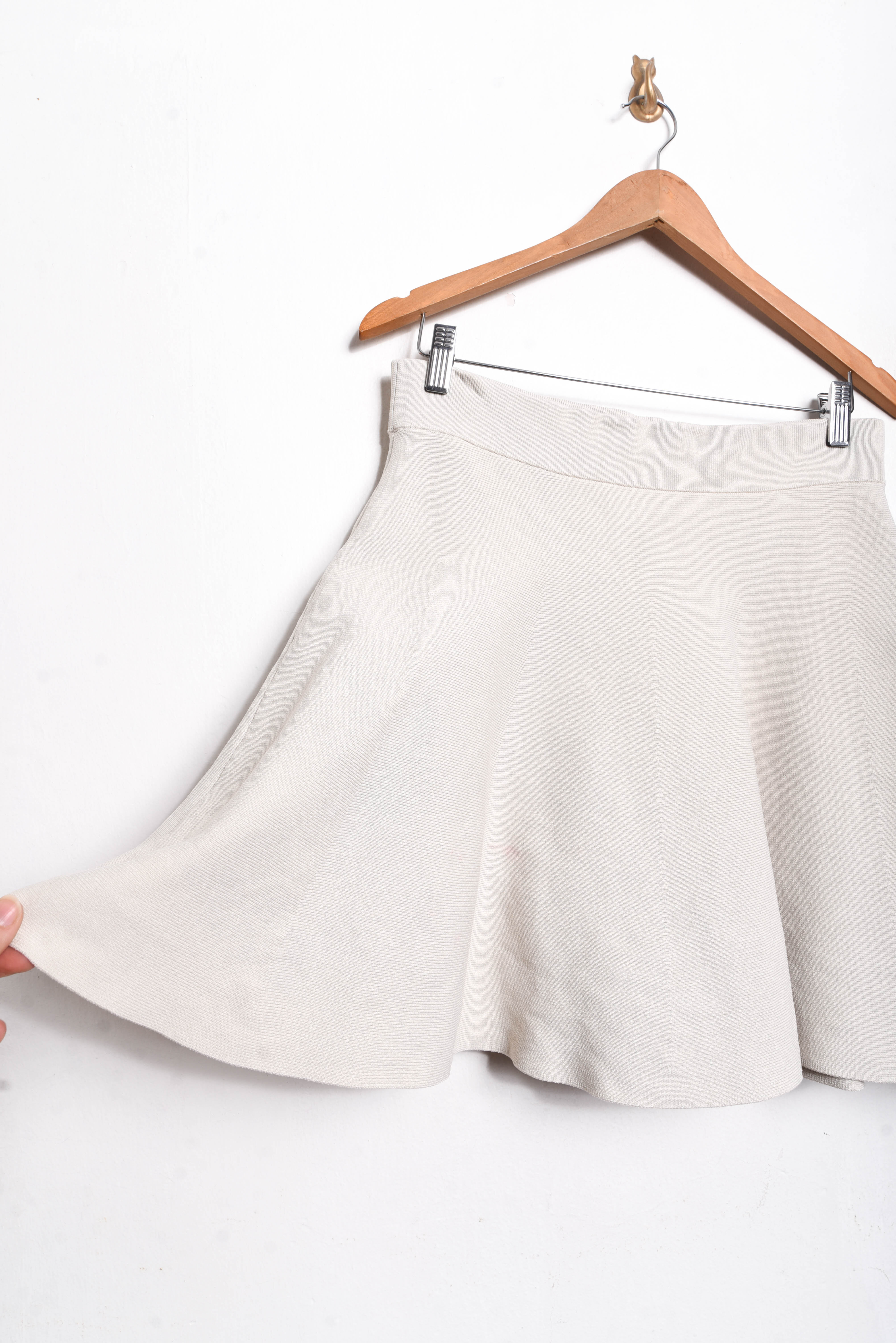 Fada plato Babaton x Aritzia