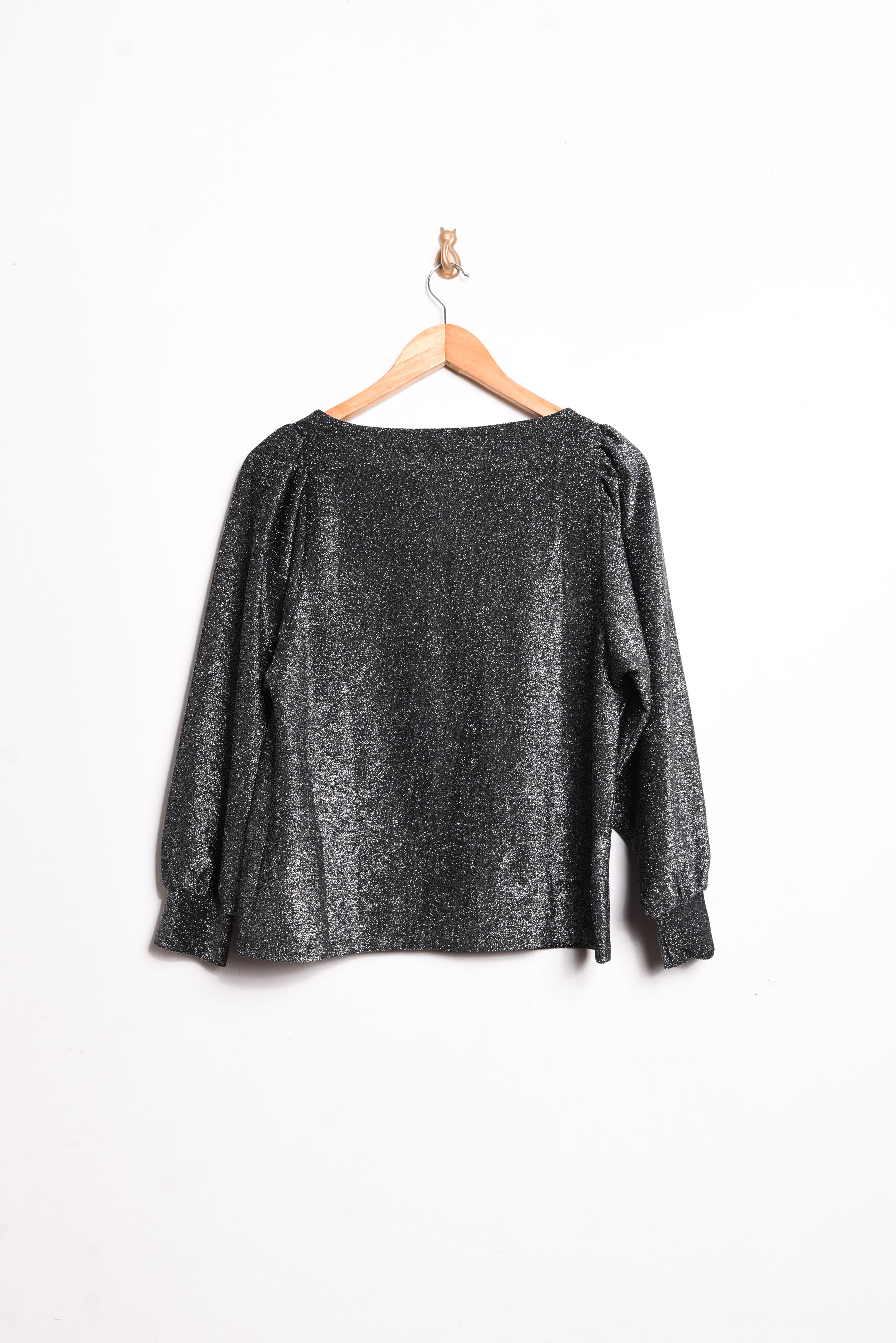Top plateado brillos