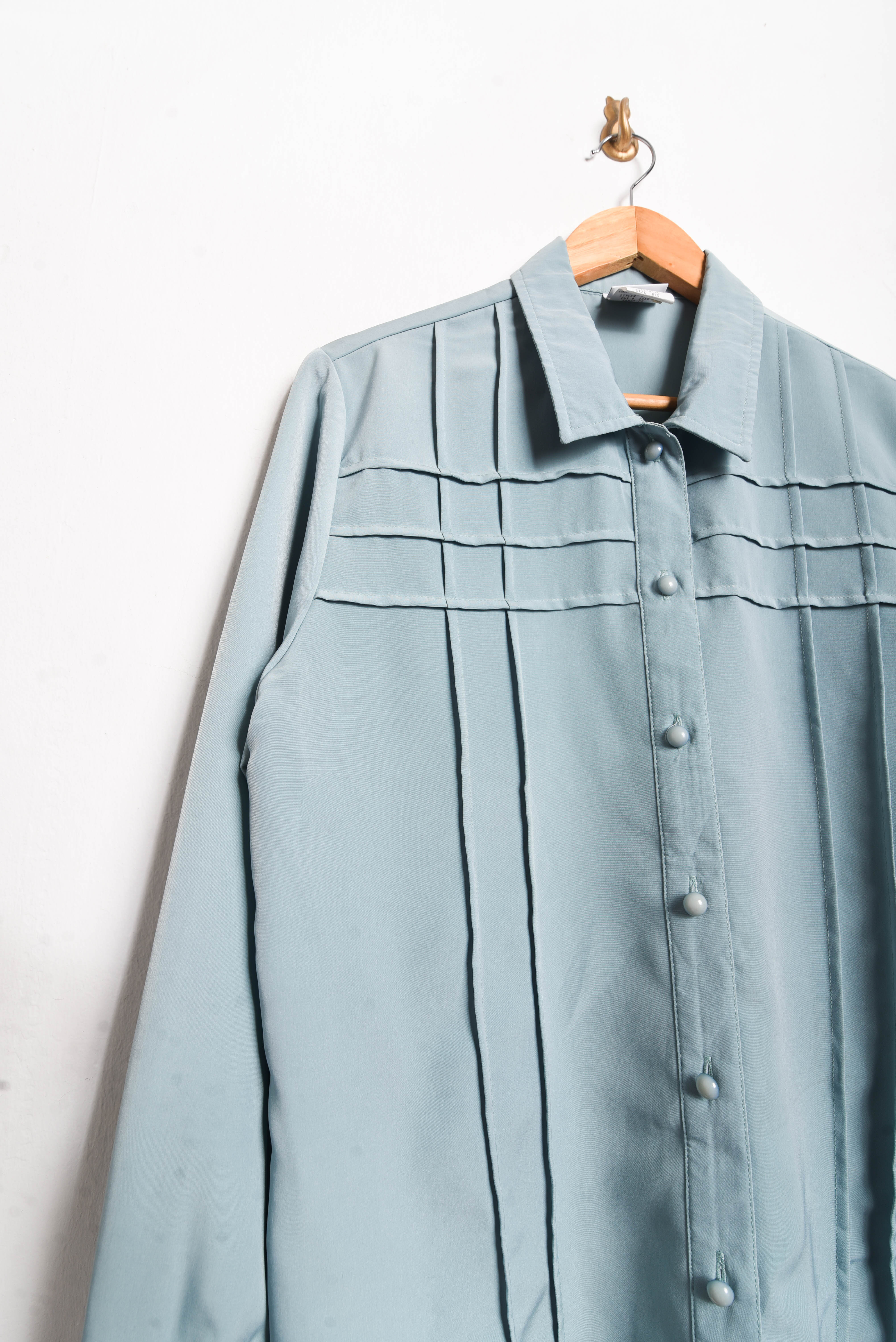 Blusa 90s pliegues verde agua